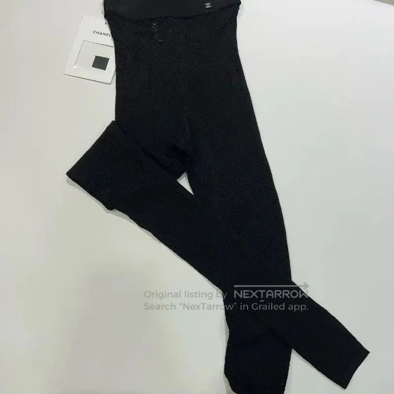 Chanel Chanel Black Casual Pants for Women . Size 23" - 1 Thumbnail