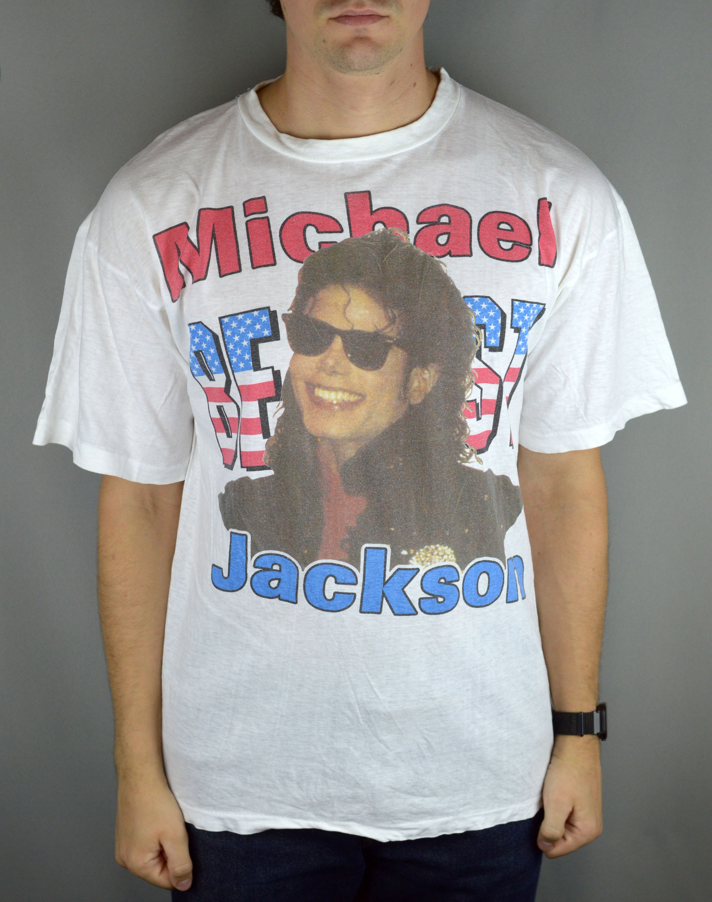 Vintage Vintage Michael Jackson Best 90s t shirt Size US L / EU 52-54 / 3 - 1 Thumbnail