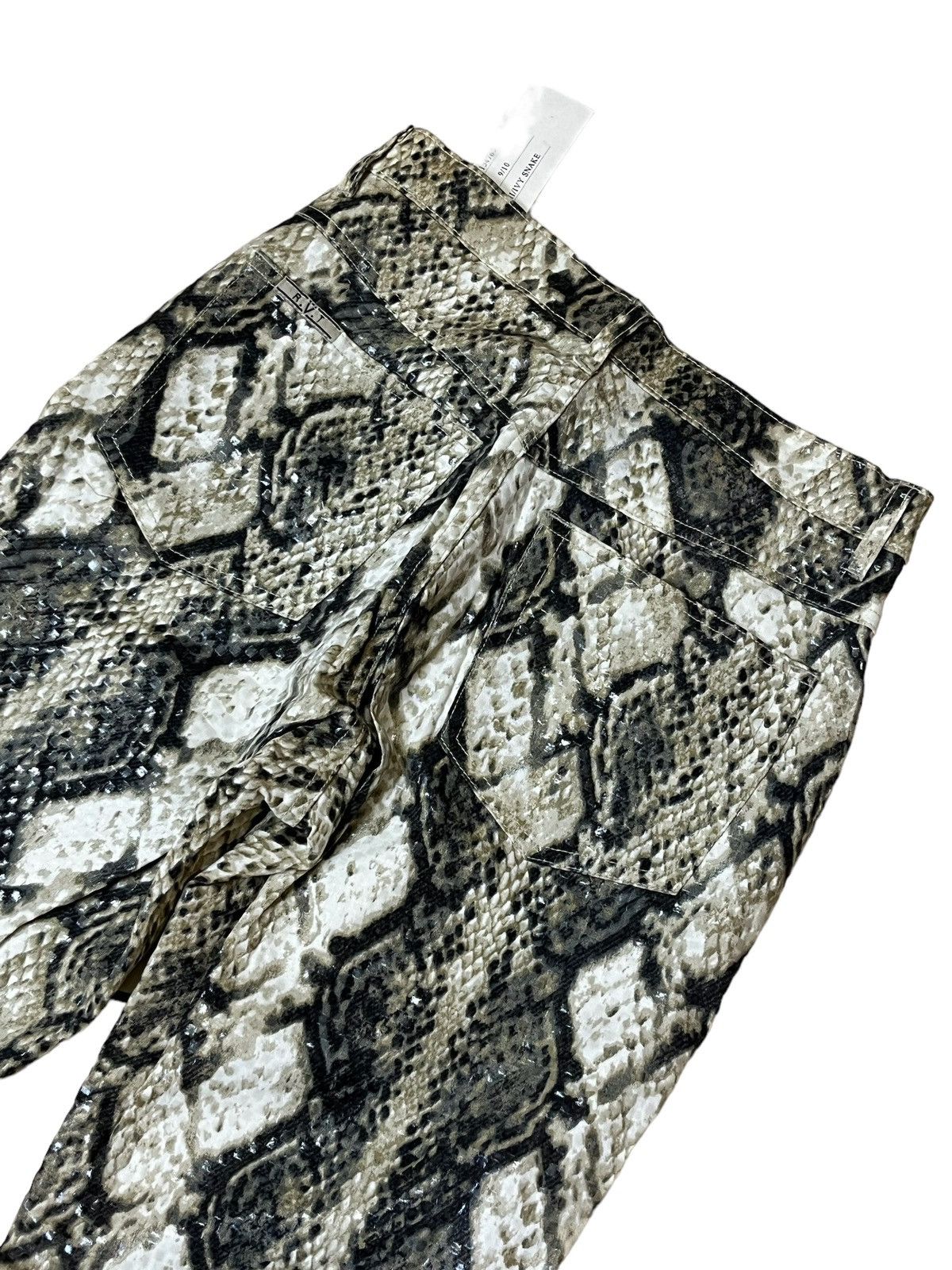Japanese Brand NWT REVOLT R.V.T JEANS CO SNAKE SKIN PATTERNED FLARED PANT Size 26" / US 2 / IT 38 - 6 Thumbnail