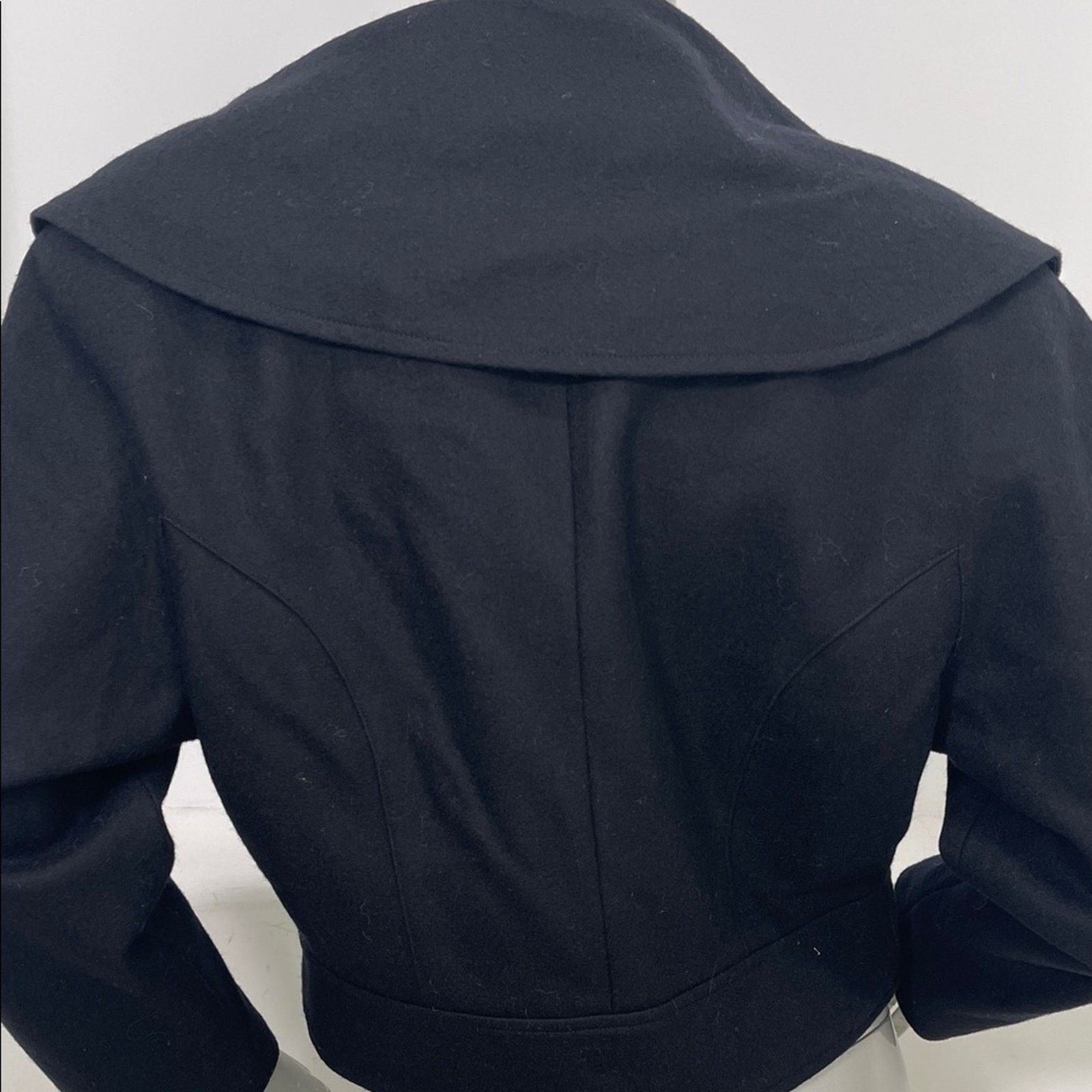 Issey Miyake iSSEY Miyake Vintage Black Cropped Jacket Gold Chain Detail Size ONE SIZE - 9 Thumbnail