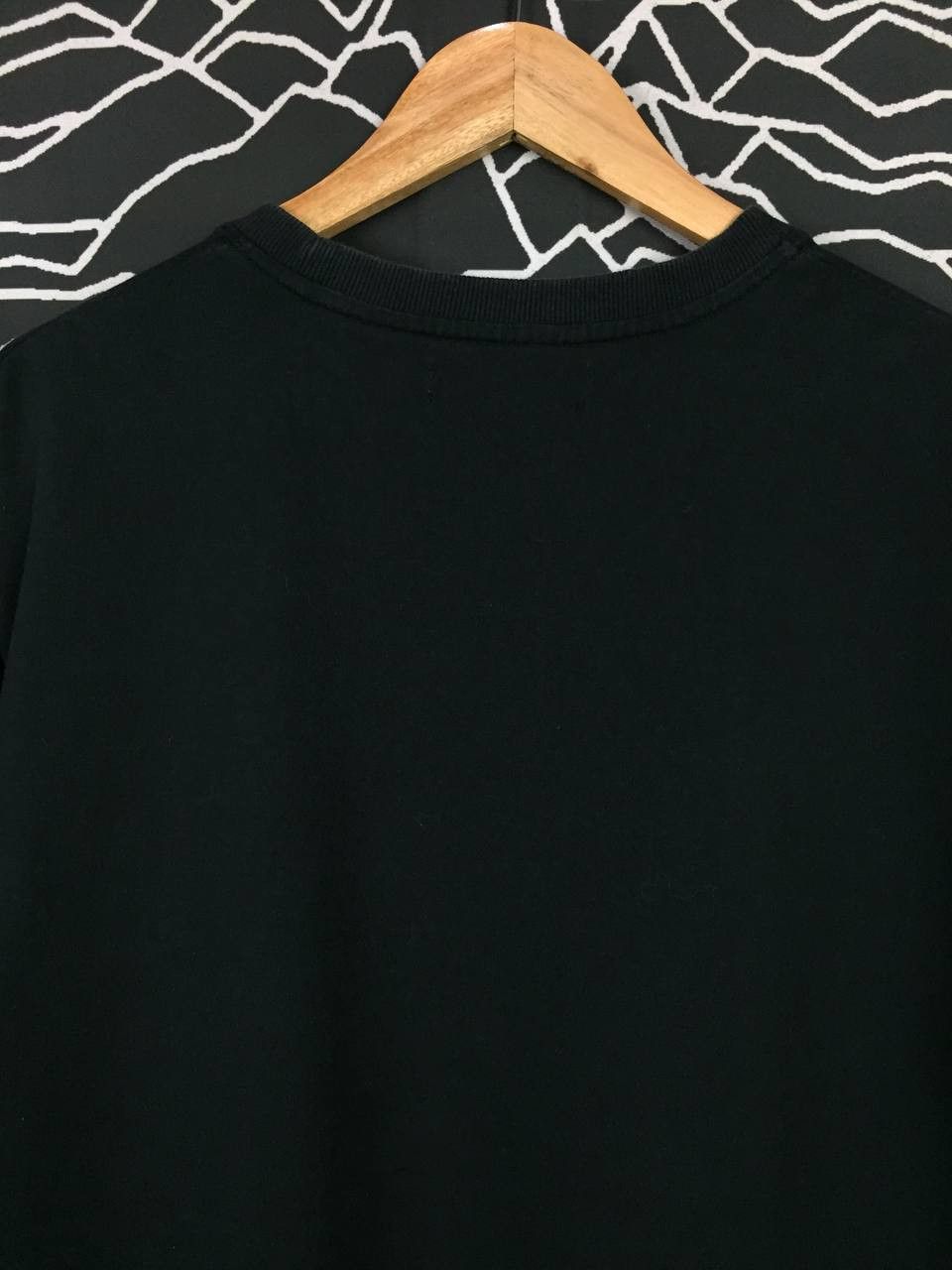 I Am Not A Human Being I AM NOT A HUMAN BEING Spell Out Logo Tee Size US XL / EU 56 / 4 - 6 Thumbnail