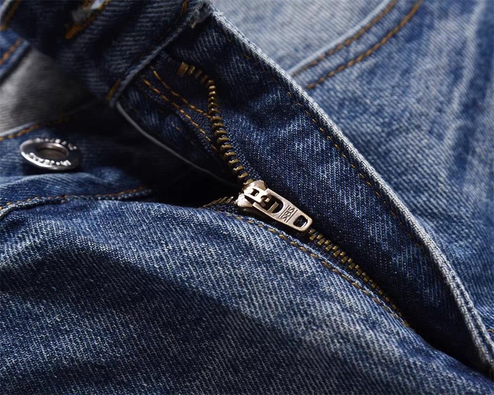 Japanese Brand × Jean American washed distressed men's loose retro casual jeans Size US 32 / EU 48 - 4 Thumbnail