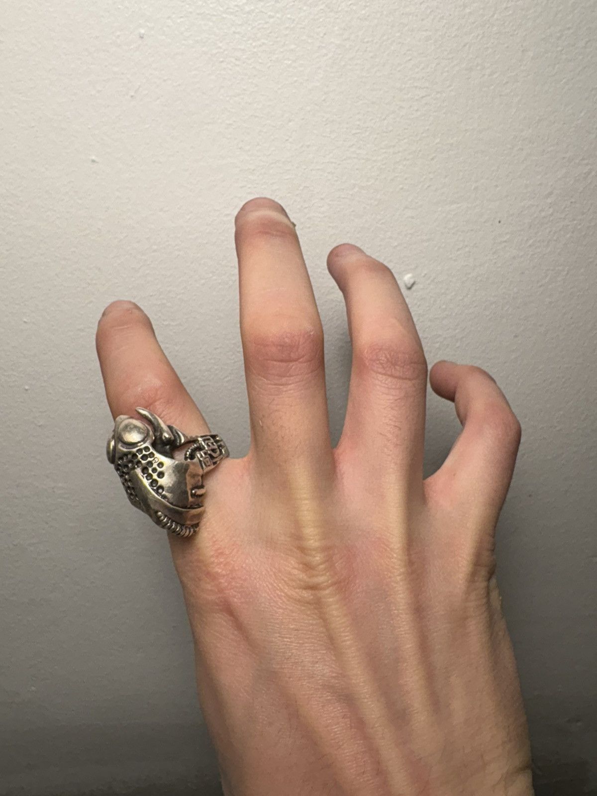 Other Crazy pig lo don silver biomechanl bug ring Size ONE SIZE - 4 Thumbnail