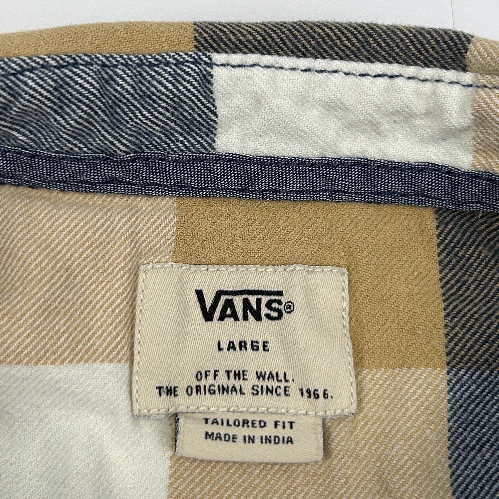 Vans Vans Flannel Button Front Shirt Beige Check Plaid L Large Size US L / EU 52-54 / 3 - 5 Thumbnail
