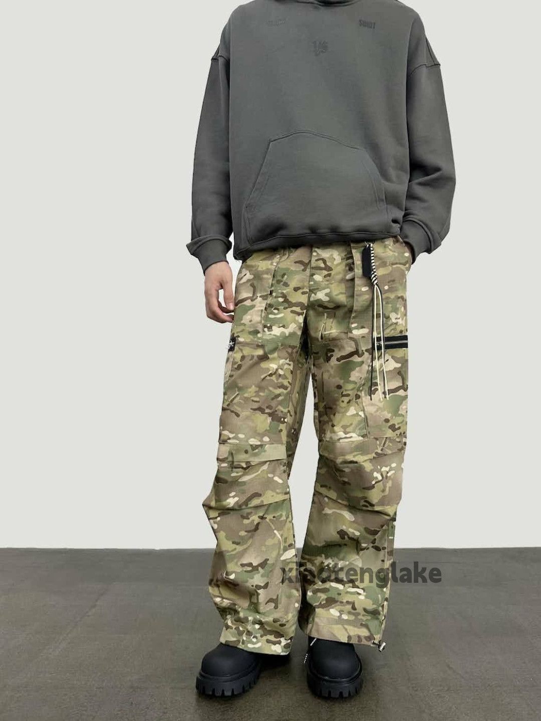 Designer × Japanese Brand × Vintage utility military outdoor loose pleated cargo pants Size US 32 / EU 48 - 1 Thumbnail