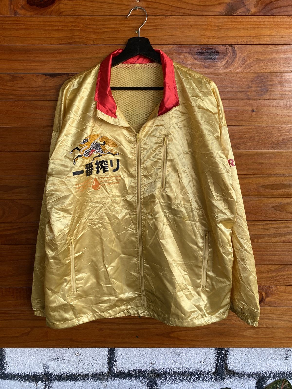 Japanese Brand Kirin Ichiban Promotional Gold Jacket Vintage Japanese Beer Size US XL / EU 56 / 4 - 3 Thumbnail