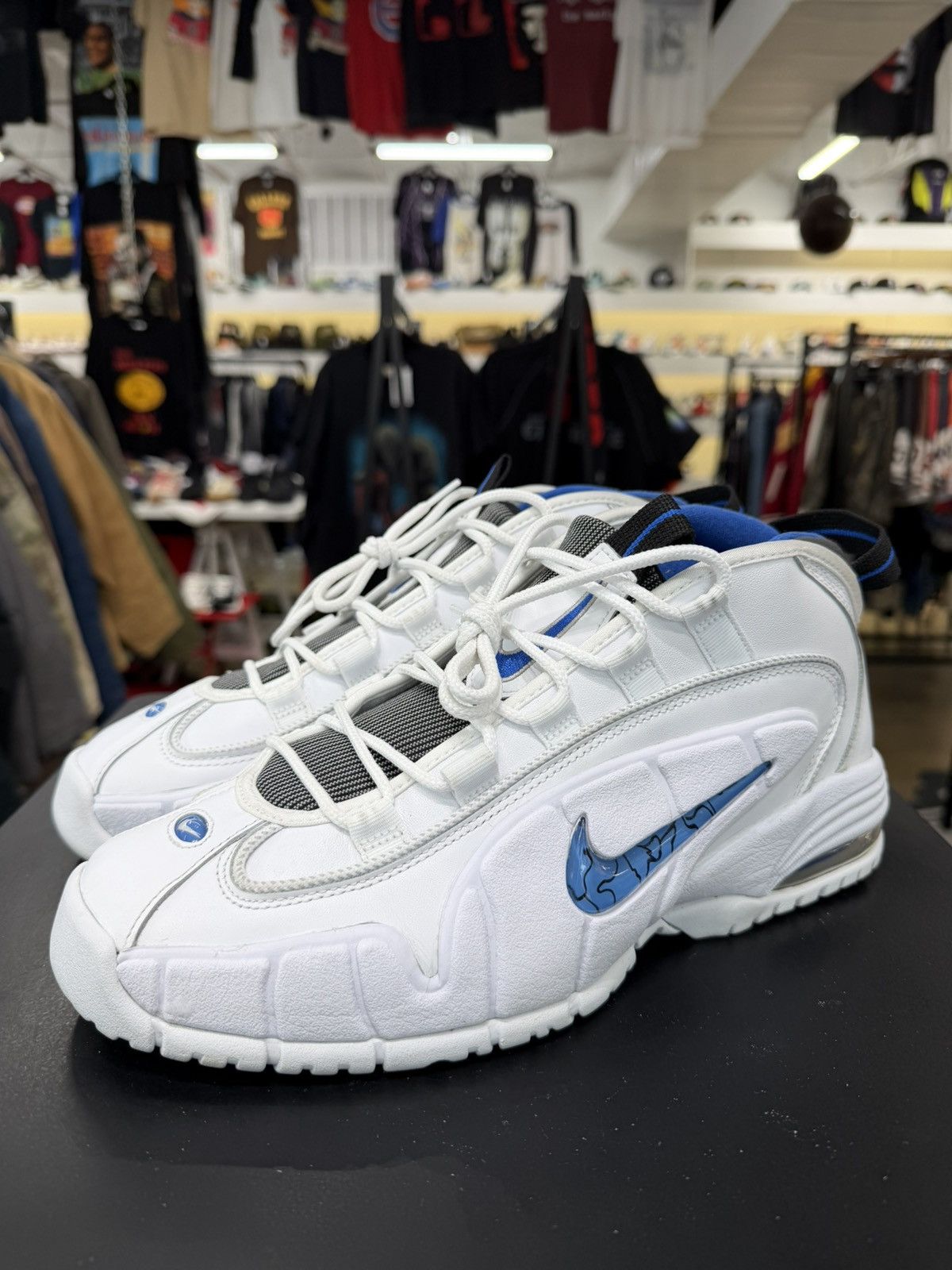 Nike Nike Air Max Penny 1 Home Size 10.5 (2022) Size US 10.5 / EU 43-44 - 1 Thumbnail