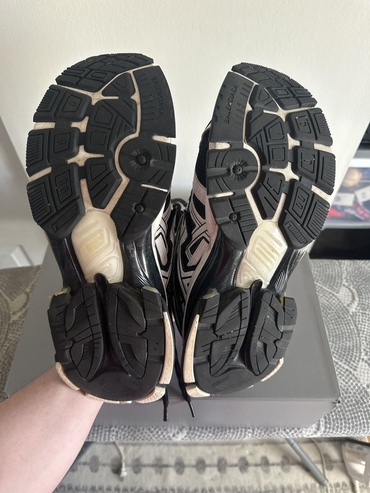 Balenciaga Balenciaga High Top Runner Sneakers Size US 12 / EU 45 - 8 Thumbnail