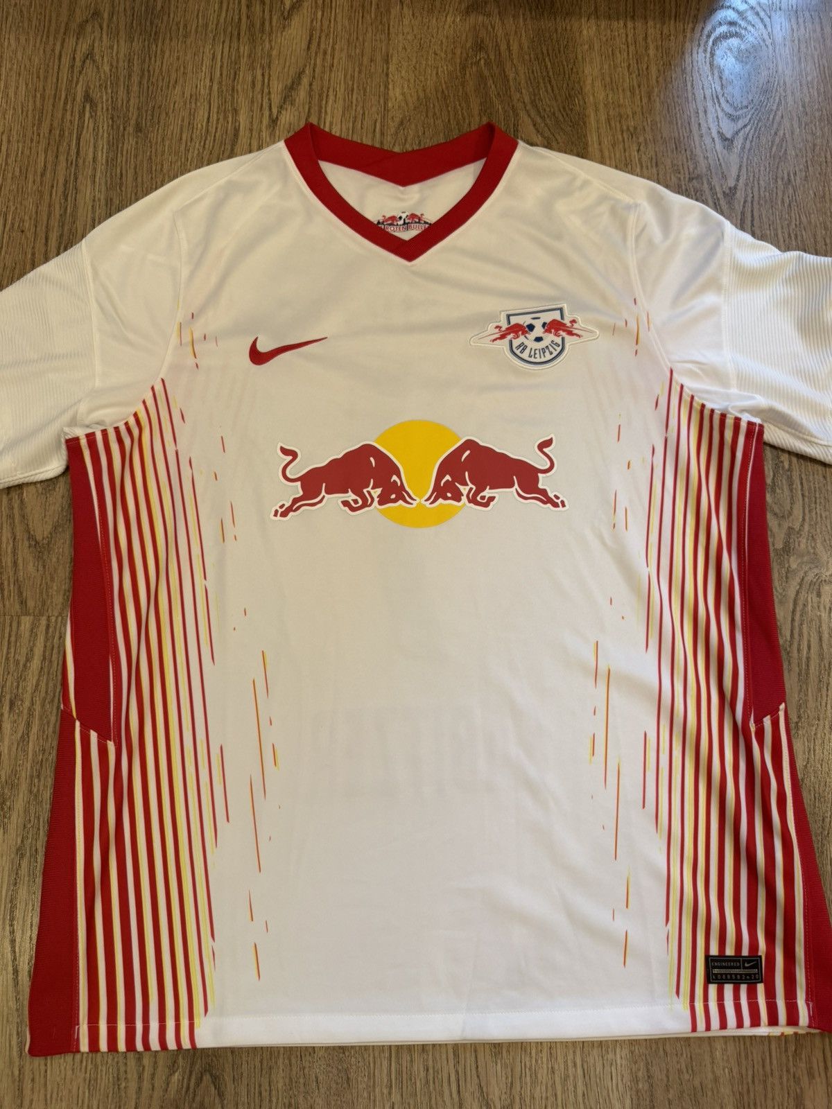 Nike RB Leipzig 2020-21 Home Soccer Jersey Nike Men SIZE XL SHIRT Size US XL / EU 56 / 4 - 1 Thumbnail