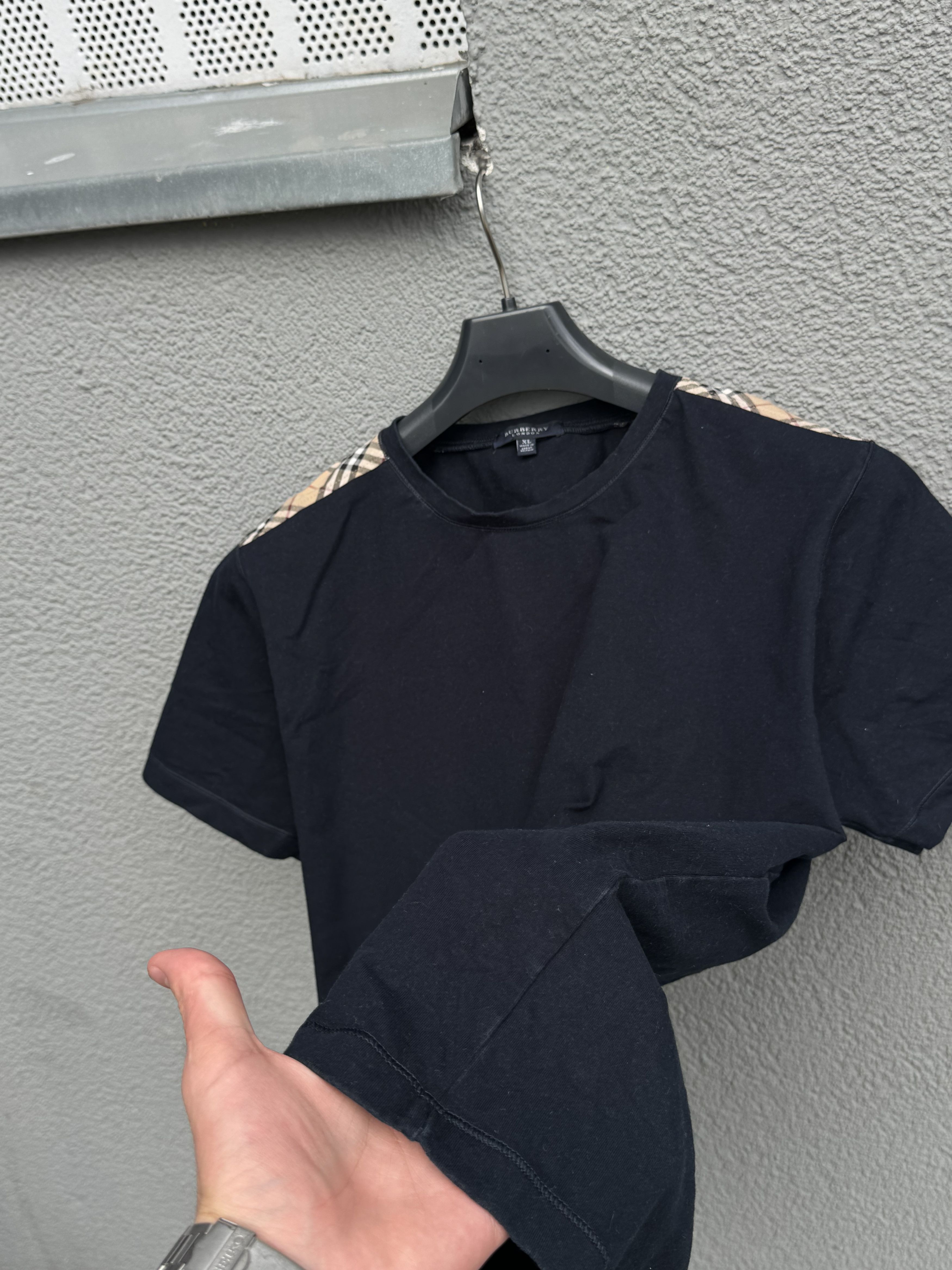 Burberry Burberry London T-shirt Check Navy Size L Size US L / EU 52-54 / 3 - 6 Thumbnail