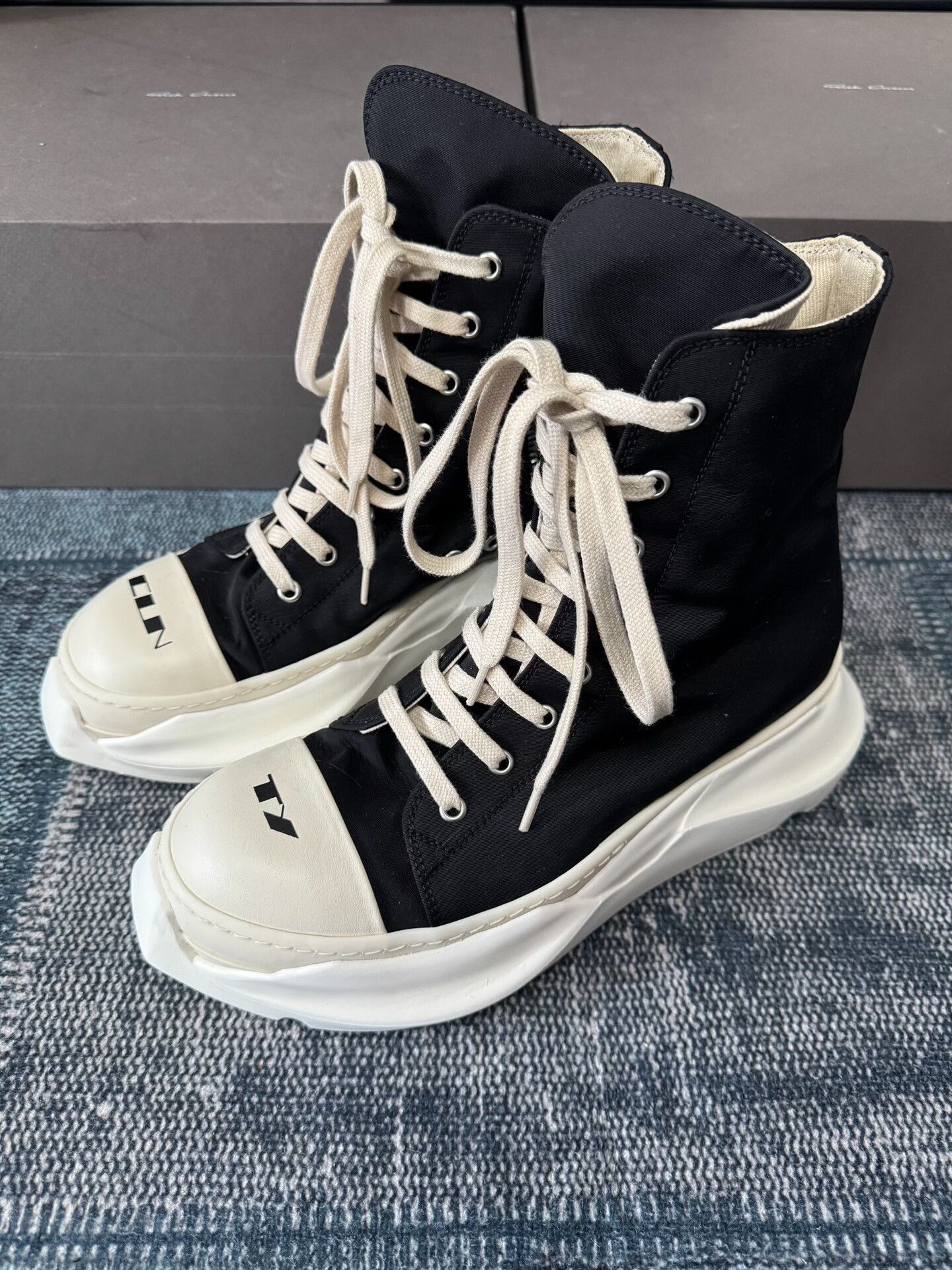 Rick Owens rick owens canvas high-top sneakers Size US 7 / EU 40 - 1 Thumbnail