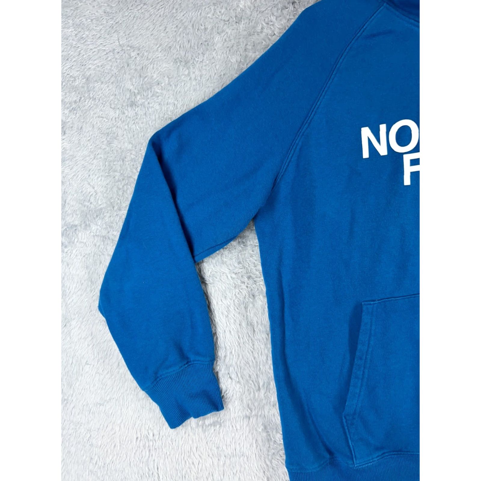 The North Face The North Face Hoodie Men L Blue Sweatshirt Pullover Crew Neck Cotton Blend Logo Embroidered Activewear 90s? Size L / US 10 / IT 46 - 3 Thumbnail