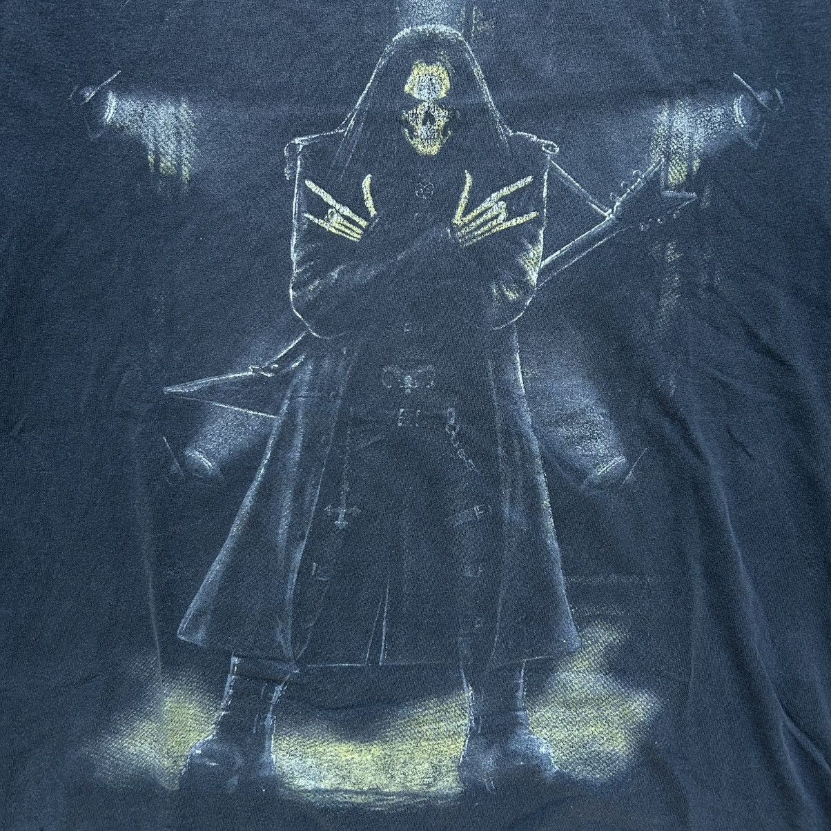 Vintage Vintage Y2K Skeleton Rockstar Shirt Size Medium Made in USA Size US M / EU 48-50 / 2 - 2 Thumbnail