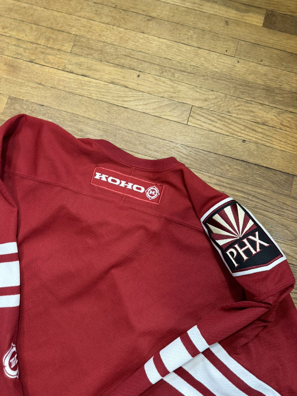 NHL × Vintage Vintage Phoenix Coyotes Hockey Jersey Size US M / EU 48-50 / 2 - 9 Thumbnail