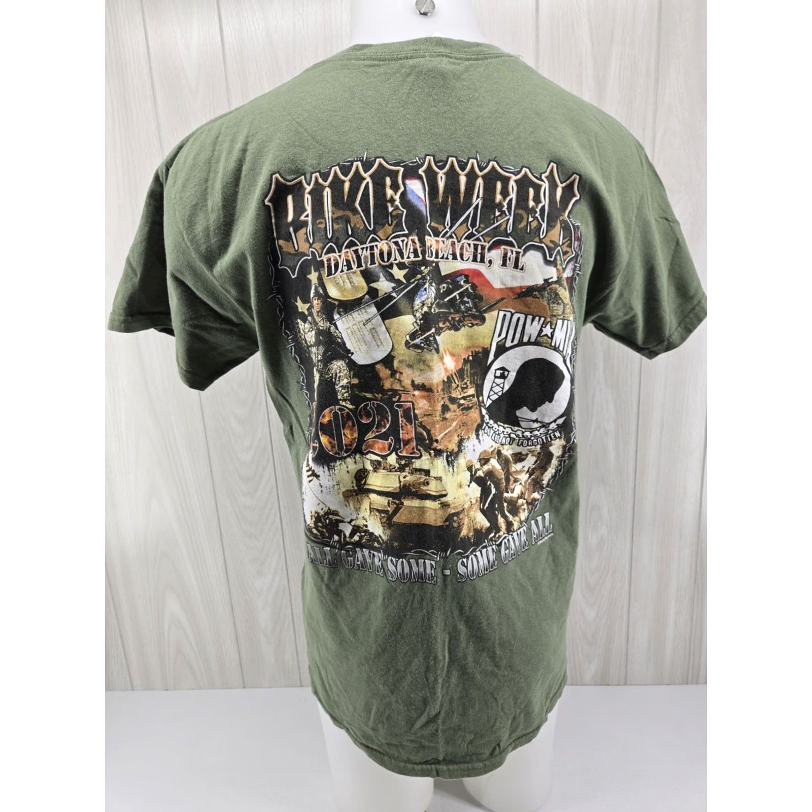 Gildan VINTAGE Daytona Beach Bike Week 2021 POW MIA Green 2 sided T-shirt Size Large Size US L / EU 52-54 / 3 - 2 Thumbnail