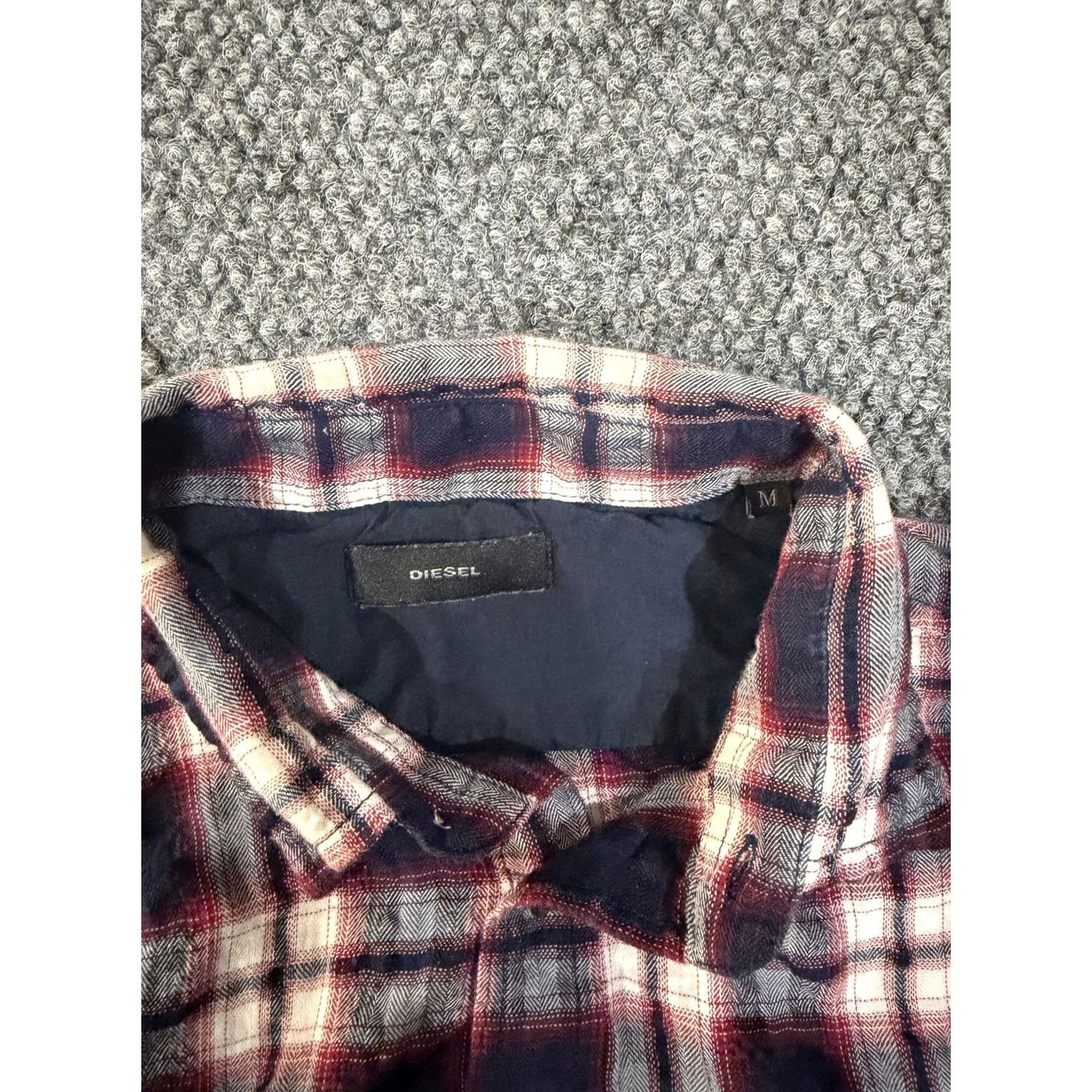 Diesel Diesel Shirt Mens M Blue Red Plaid Long Sleeve Button Front Raw Hem Casual Button-Up Shirt Size US M / EU 48-50 / 2 - 4 Thumbnail