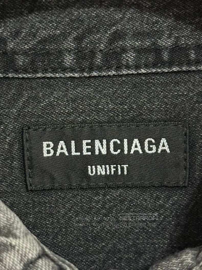Balenciaga Balenciaga Embroidered Logo Distressed Shirt. Size US M / EU 48-50 / 2 - 3 Thumbnail