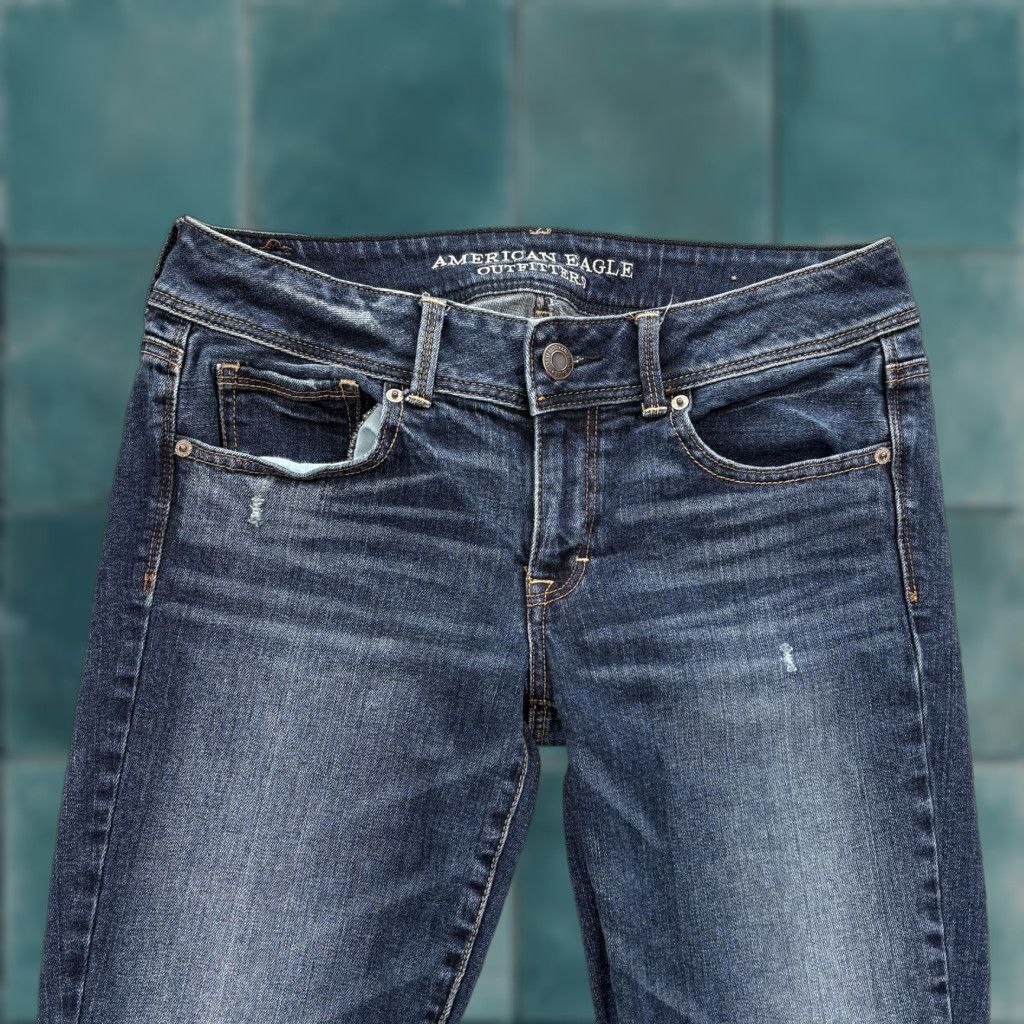 American Eagle Outfitters American Eagle Outfitters Jeans Bootcut Womens 8 Blue Dark Wash Low Rise Stretch 5-Pocket Denim Zipper Button Size 30" / US 8 / IT 44 - 1 Thumbnail