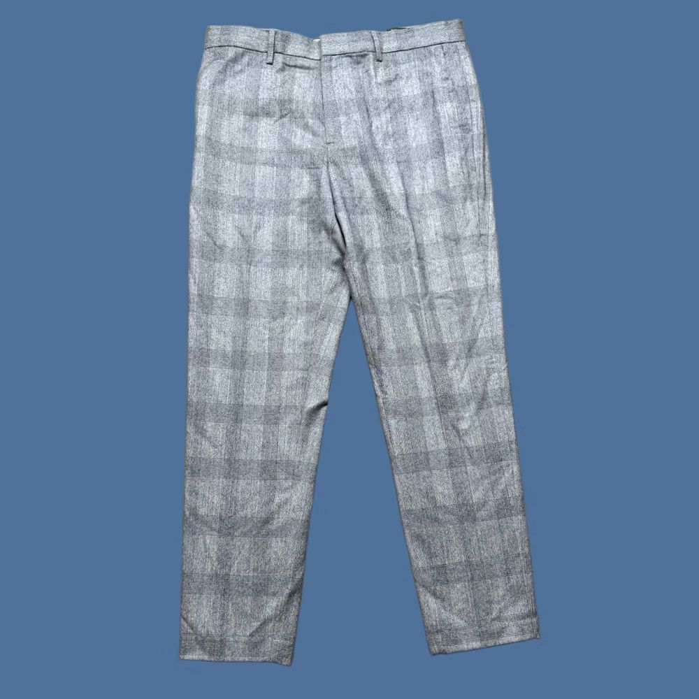 Banana Republic Banana Republic Pants Mens 34x32 Gray Vitale Barberis Canonico Flannel 120s Wool Dress Pants Slim Gray Glen Plaid Mens Regular 34x32 Wool-Blend? Size US 34 / EU 50 - 1 Thumbnail