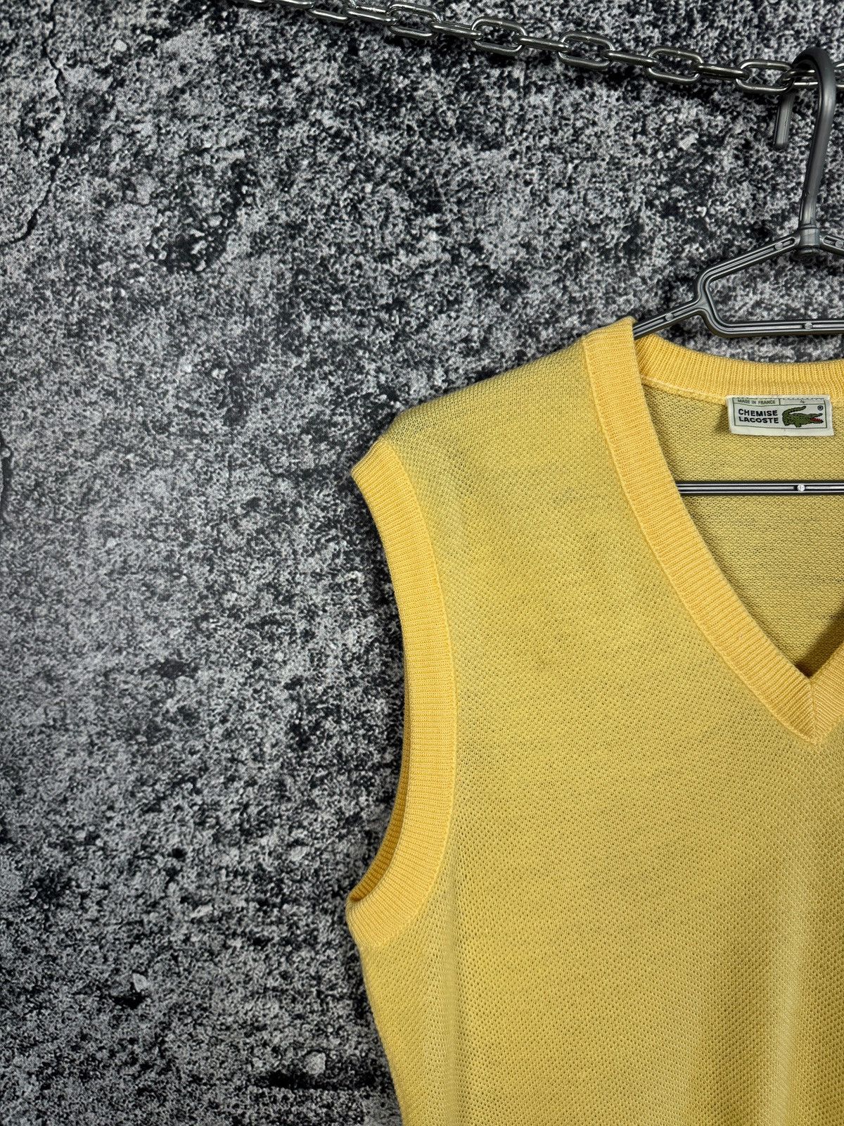 Lacoste Men’s Chemise Lacoste Vintage Vest Sleeveless Sweater Size 4 Size US M / EU 48-50 / 2 - 3 Thumbnail