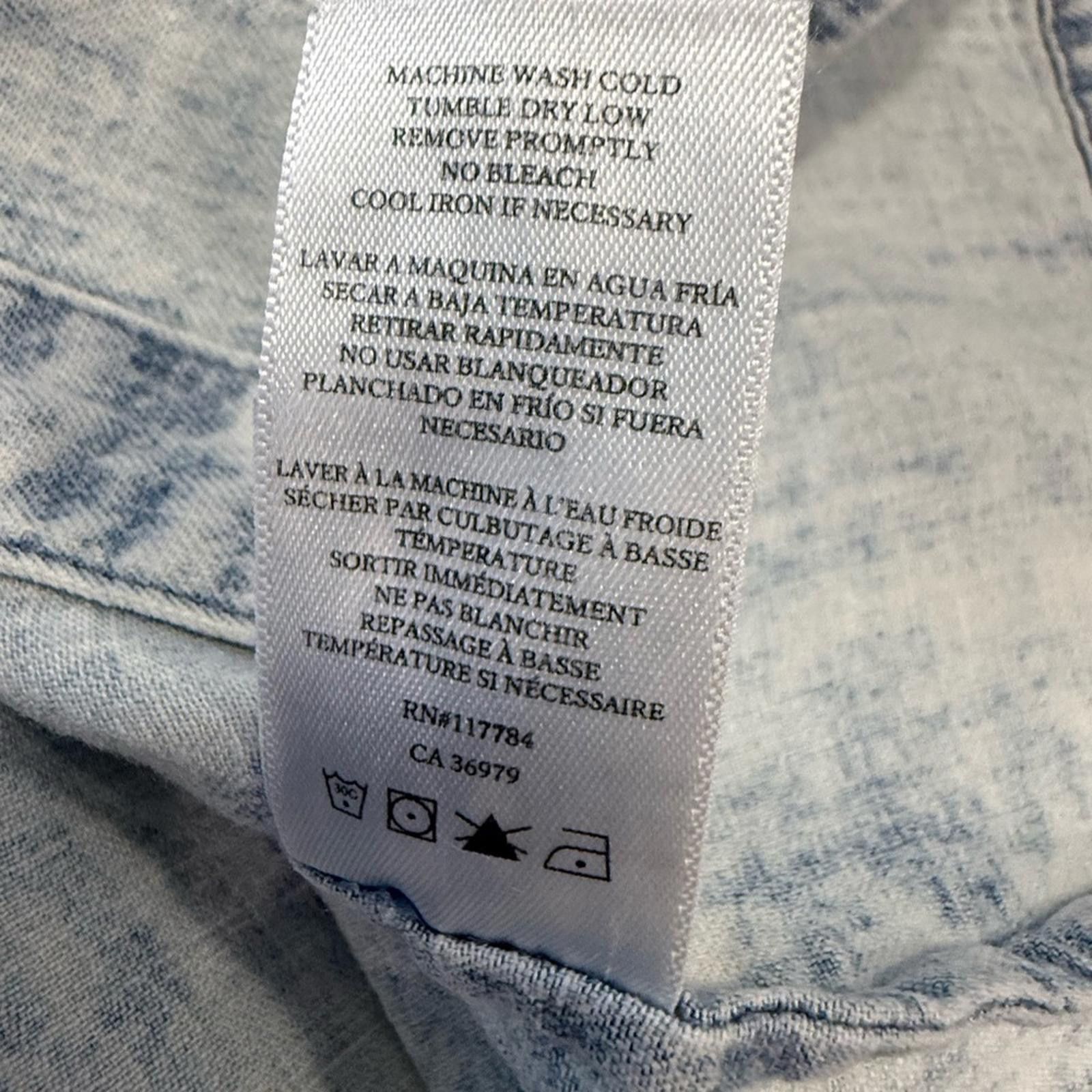 Rails Rails Alena Light Acid Washed linen blend denim top SZ XS Size XS / US 0-2 / IT 36-38 - 8 Thumbnail