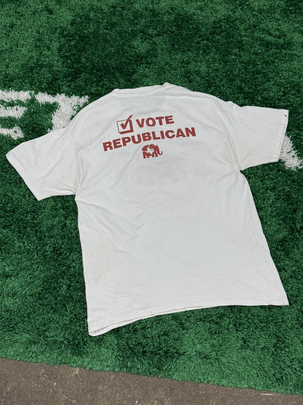 Vintage Vintage Republican Party Elephant Texas Logo Tee Large Size US L / EU 52-54 / 3 - 5 Thumbnail