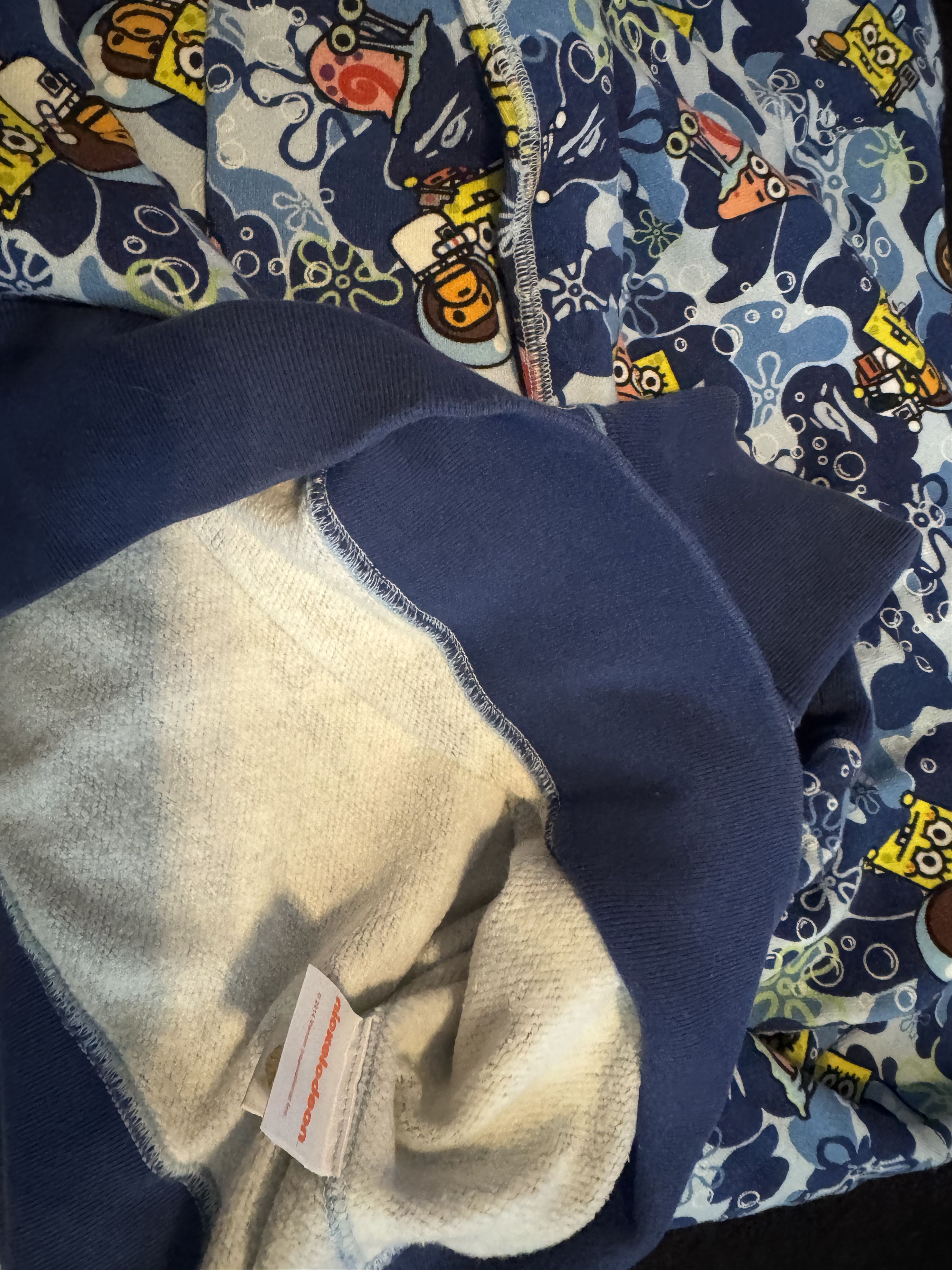 Bape Bape x Spongebob vintage crewneck sweater medium *rare* Size US M / EU 48-50 / 2 - 10 Thumbnail