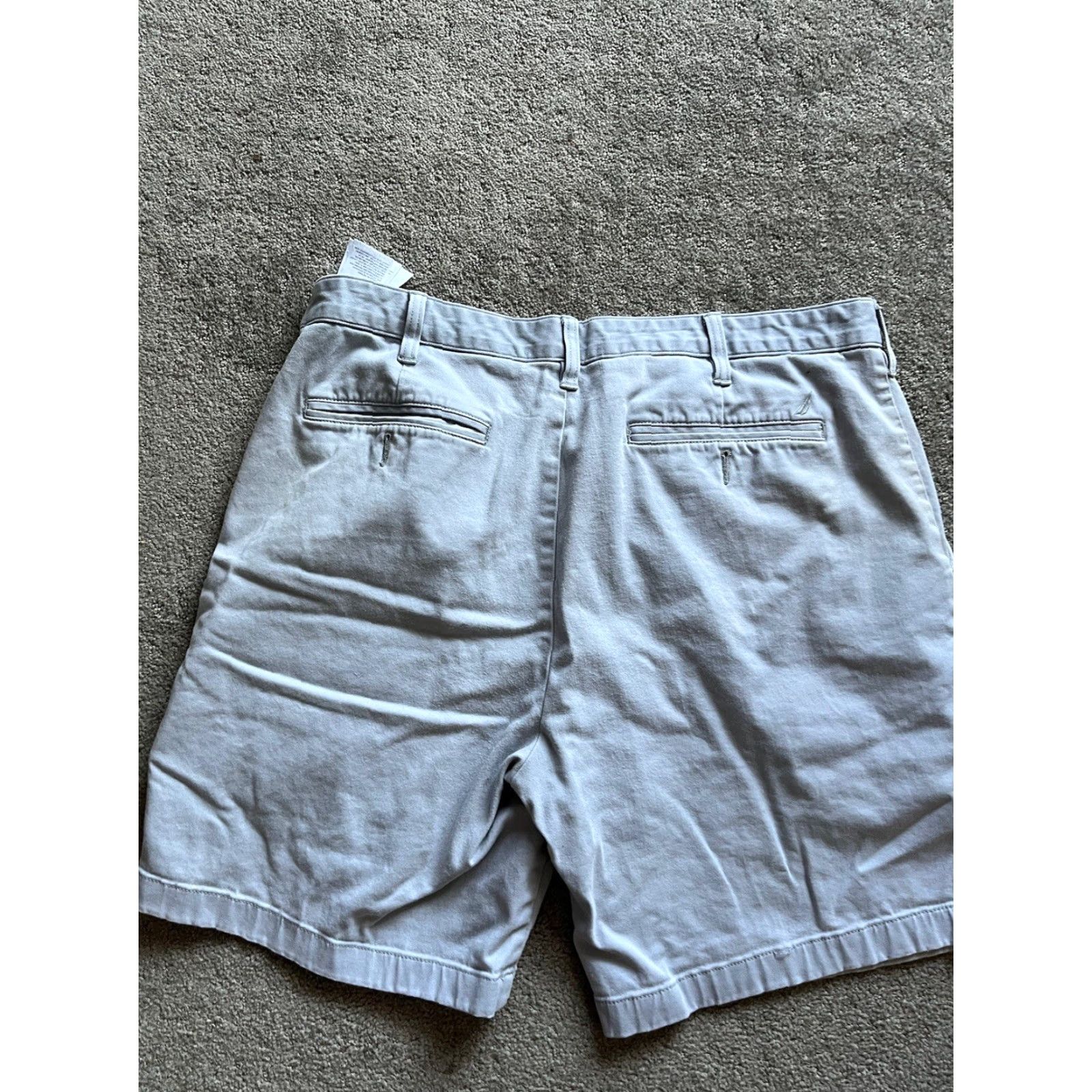Nautica Nautica Gray Chino Shorts Size 36 Classic Fit Distressed Stretch Mens Size US 36 / EU 52 - 2 Thumbnail