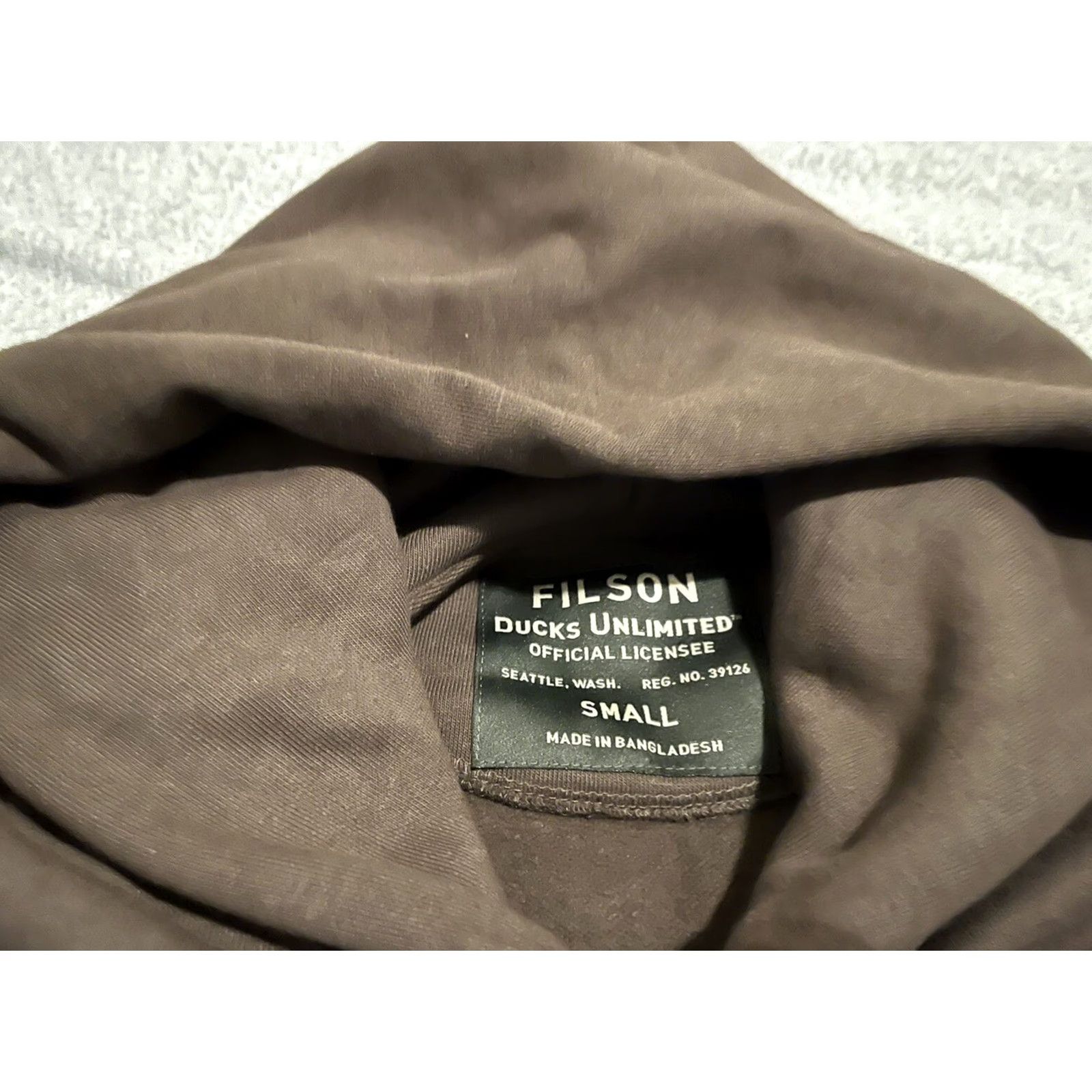 Filson Filson Ducks Unlimited Brown Pullover Hoodie Men S Small Sweatshirt Pullover Hoodie Brown Filson Ducks Unlimited Hoodie Mens S Bellows Down 0 Size US S / EU 44-46 / 1 - 5 Thumbnail
