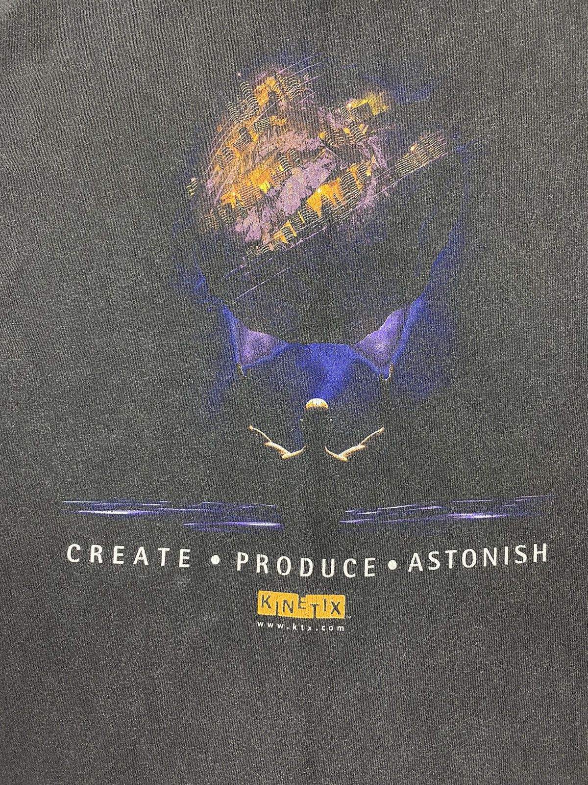 Vintage 90’s Vintage Autodesk Kinetix 3D Studio Max 2 Software Tee Size US L / EU 52-54 / 3 - 8 Thumbnail