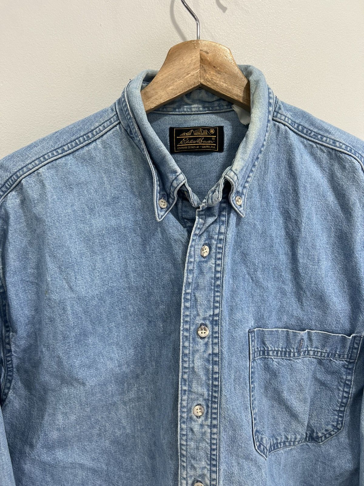 Eddie Bauer Vintage Eddie Bauer Denim Button up shirt Size US L / EU 52-54 / 3 - 4 Thumbnail