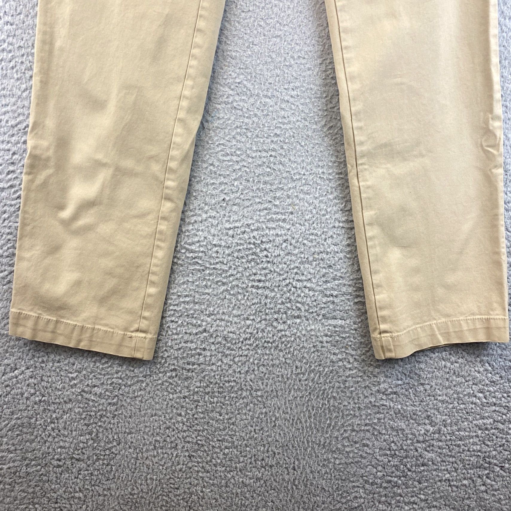 Gap VINTAGE Gap Mens Chino Pants - Flat Front Slim Fit Casual Cotton Blend Size 30x32 Beige Size US 30 / EU 46 - 2 Thumbnail