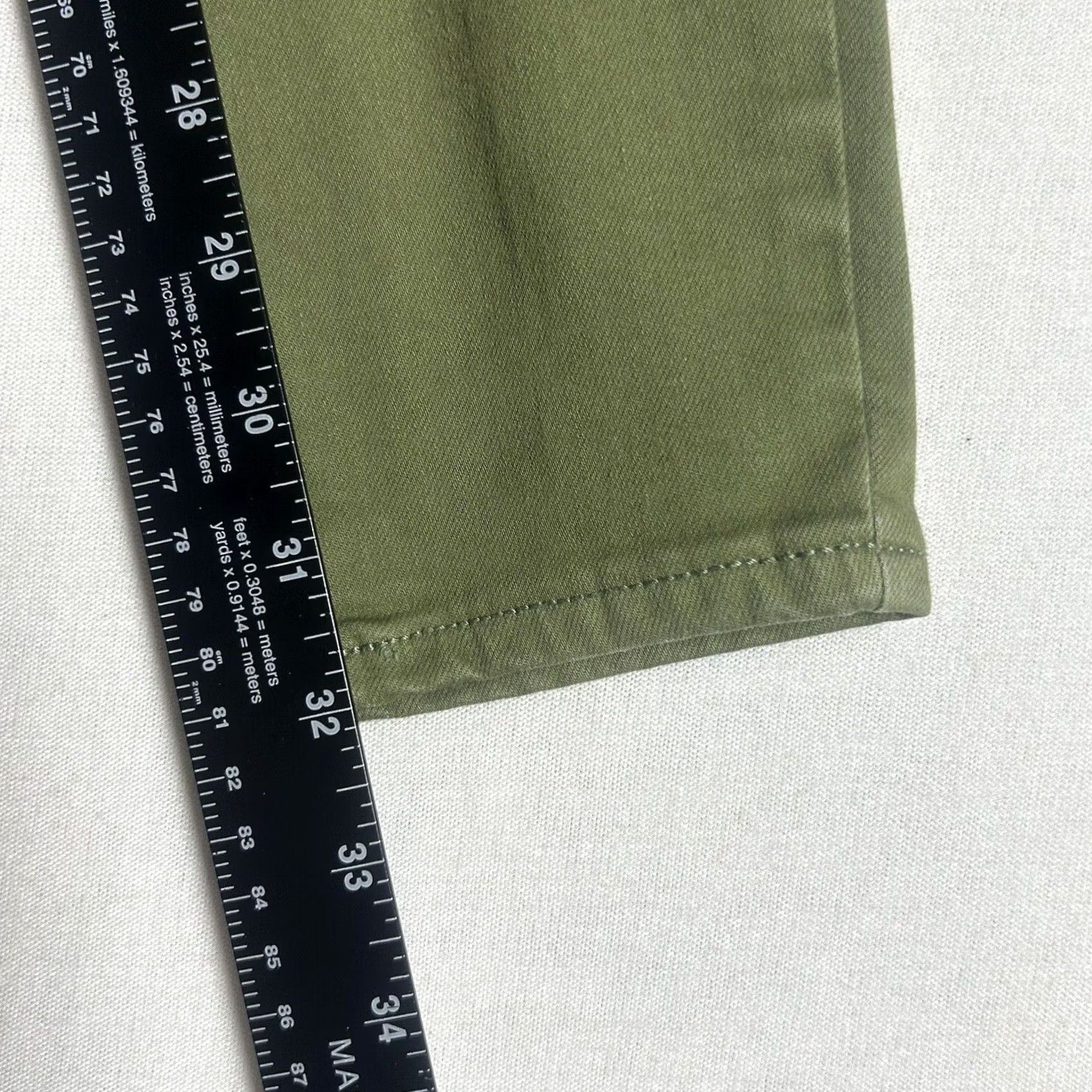 Old Navy Old Navy Rockstar Skinny Mid Rise Jeans Size 4 Tall Olive Army Green Stretch Women Size 27" / US 4 / IT 40 - 6 Thumbnail