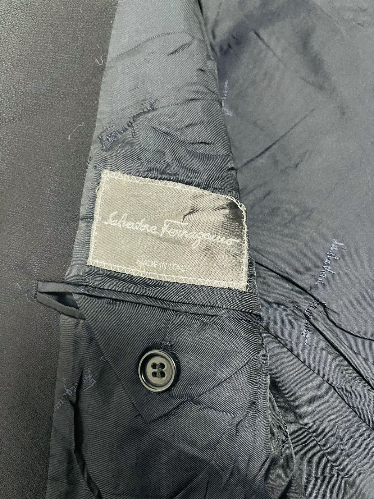 Salvatore Ferragamo Salvatore Ferragamo Blazer (21) Size US L / EU 52-54 / 3 - 10 Thumbnail