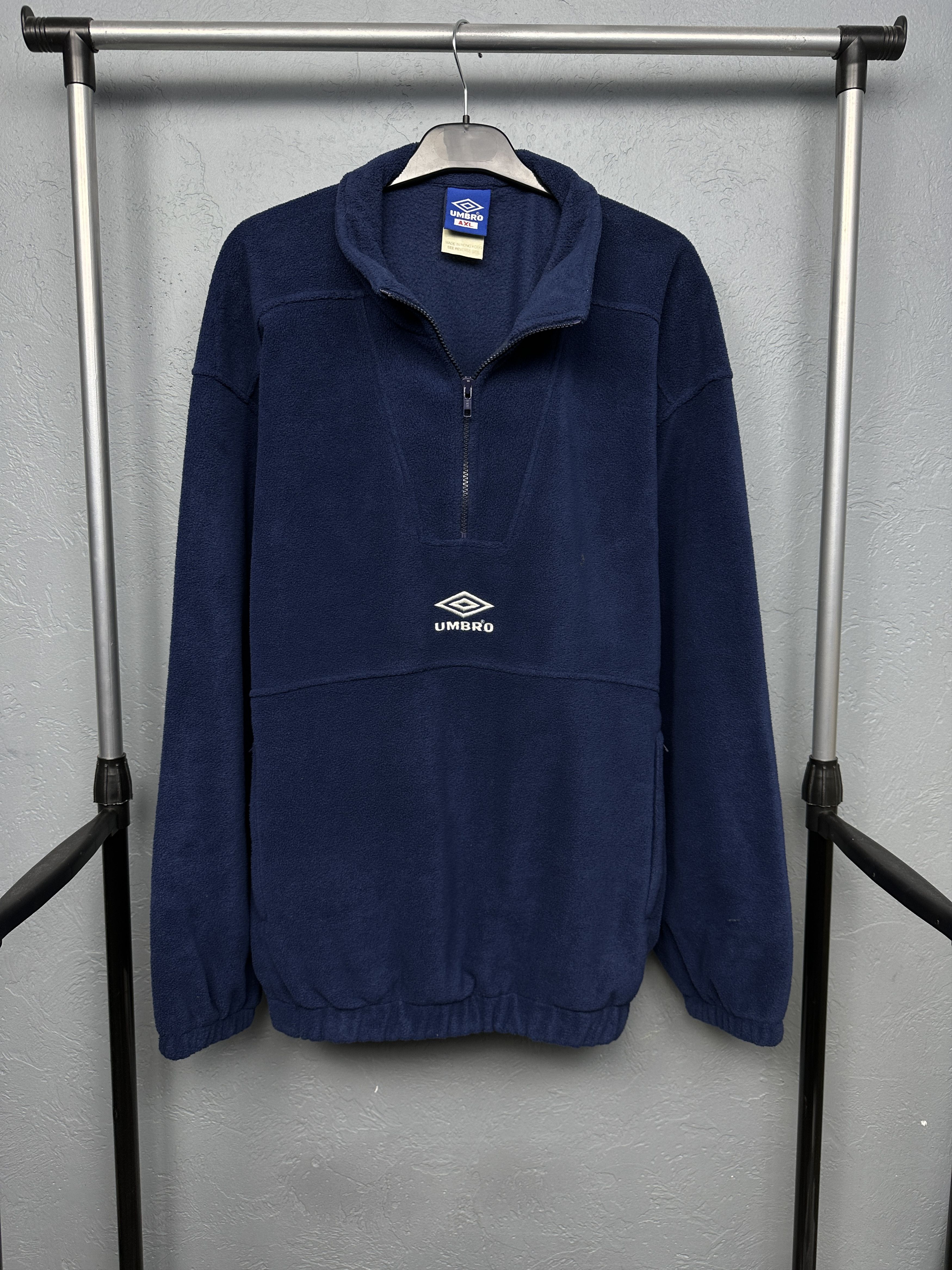 Umbro Umbro 90s Vintage Mens Center Logo Fleece Jacket Size US XL / EU 56 / 4 - 1 Thumbnail