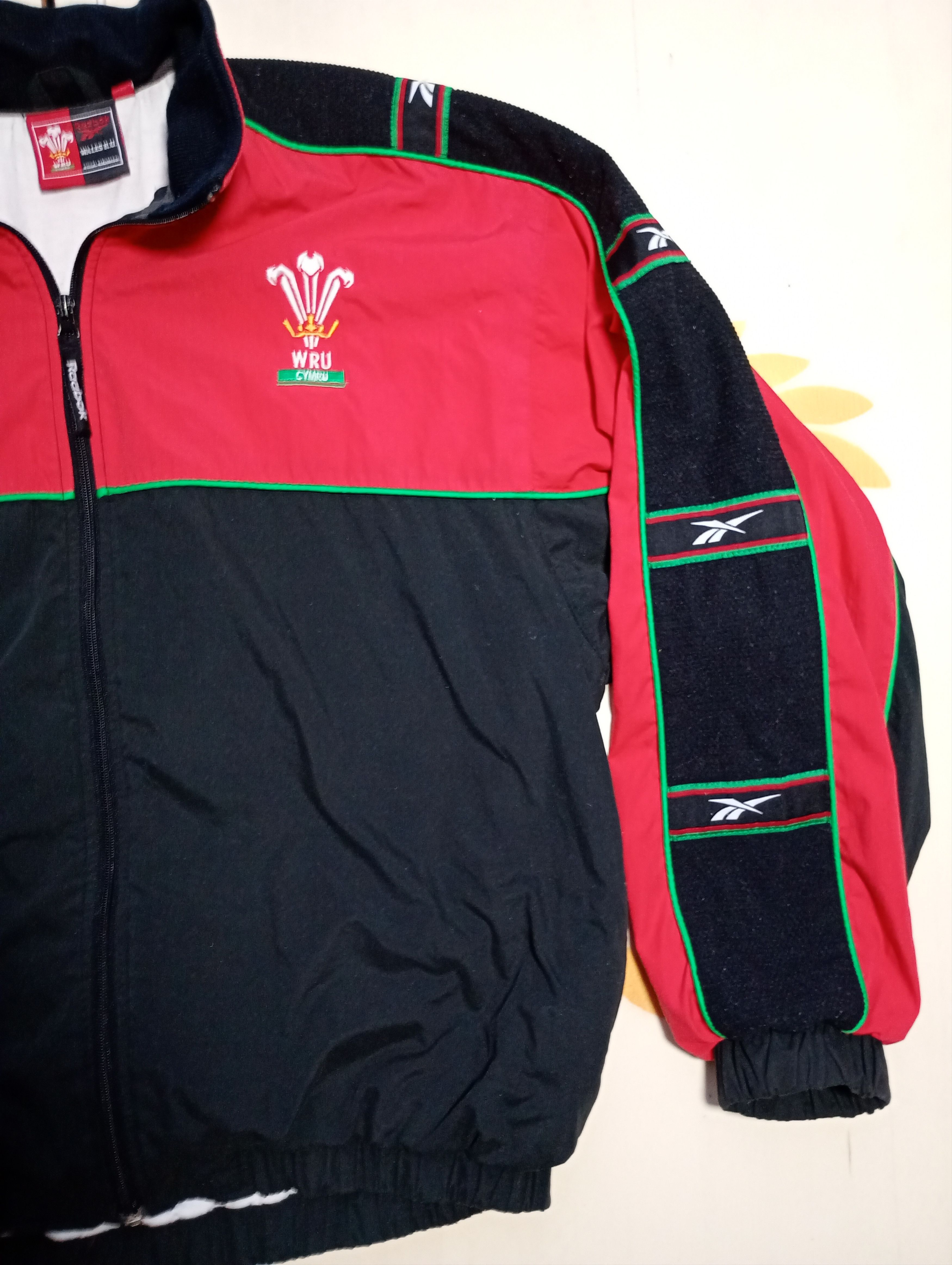 Reebok Reebok Wales Rugby Team Track Top Jacket 1998-1999 Size US M / EU 48-50 / 2 - 7 Thumbnail