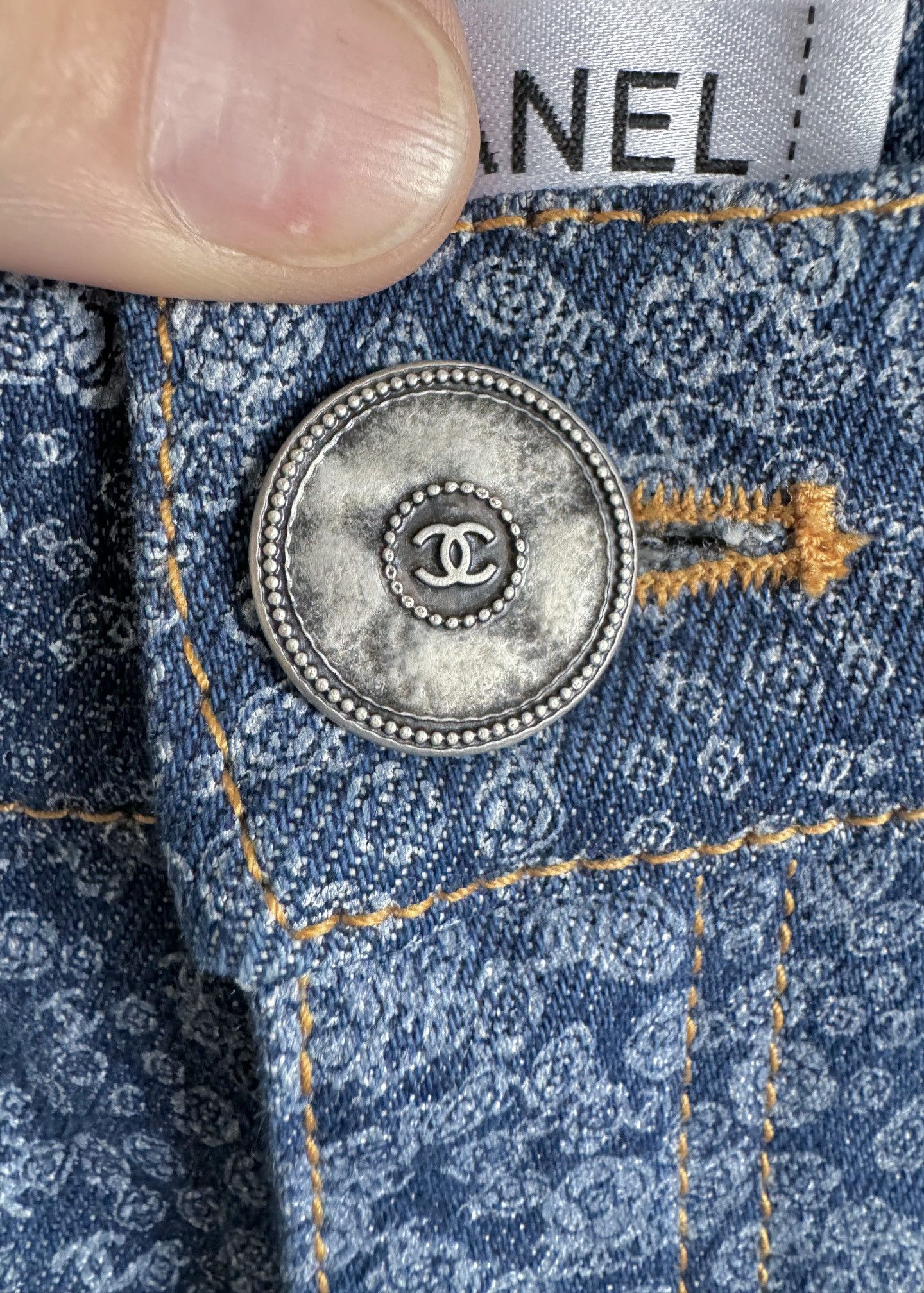 Chanel Chanel 2021 Mini CC Camelia Print Blue Denim Jeans Size 28" / US 6 / IT 42 - 7 Thumbnail