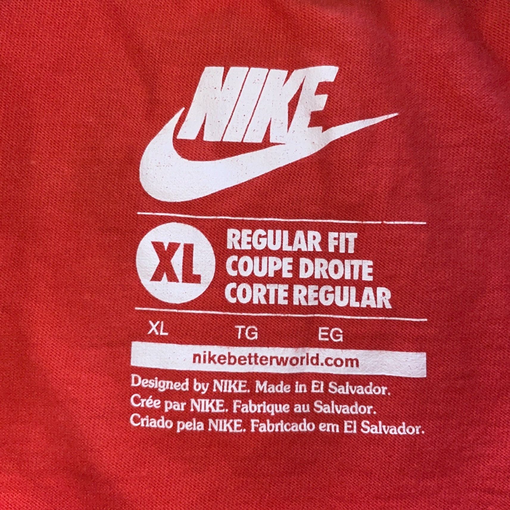 Nike Nike Regular fit red graphic Tee Mens XL T-Shirt Red Regular fit Mens XL Nike graphic Tee Size US XL / EU 56 / 4 - 3 Thumbnail
