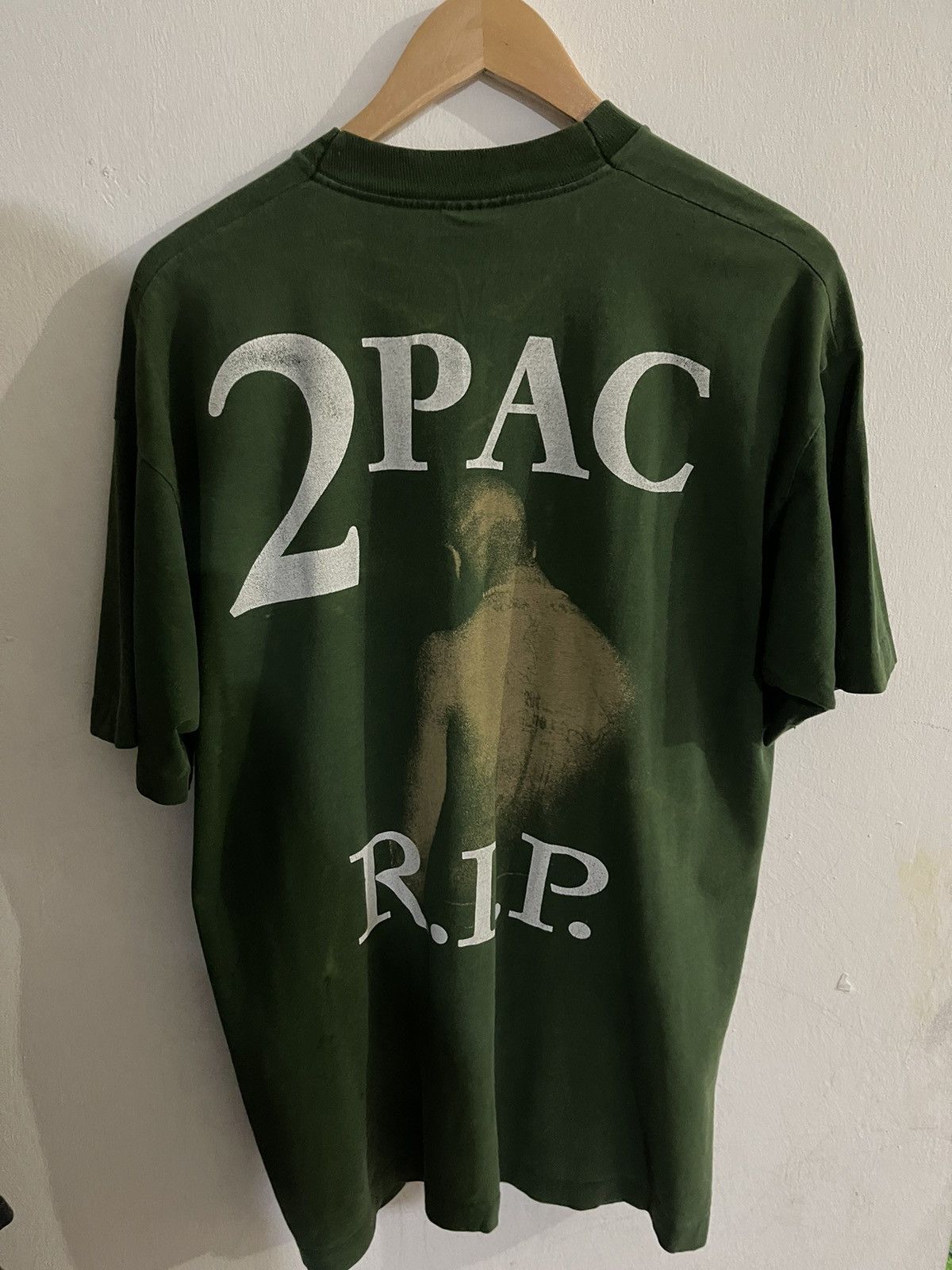 Rap Tees × Vintage 🔥 2 PAC | TUPAC IN LOVING MEMORY #SKU-A418 DP1 Size US XL / EU 56 / 4 - 6 Thumbnail