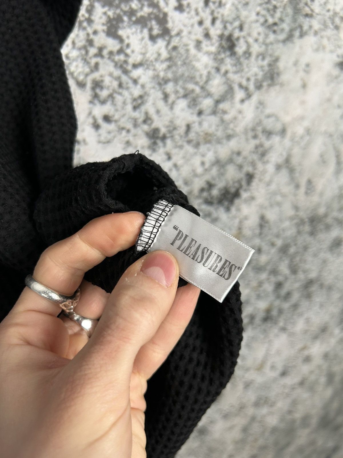 Pleasures Pleasures Now Embroidered Logo Waffle Tee Streetwear Hype Size US L / EU 52-54 / 3 - 7 Thumbnail