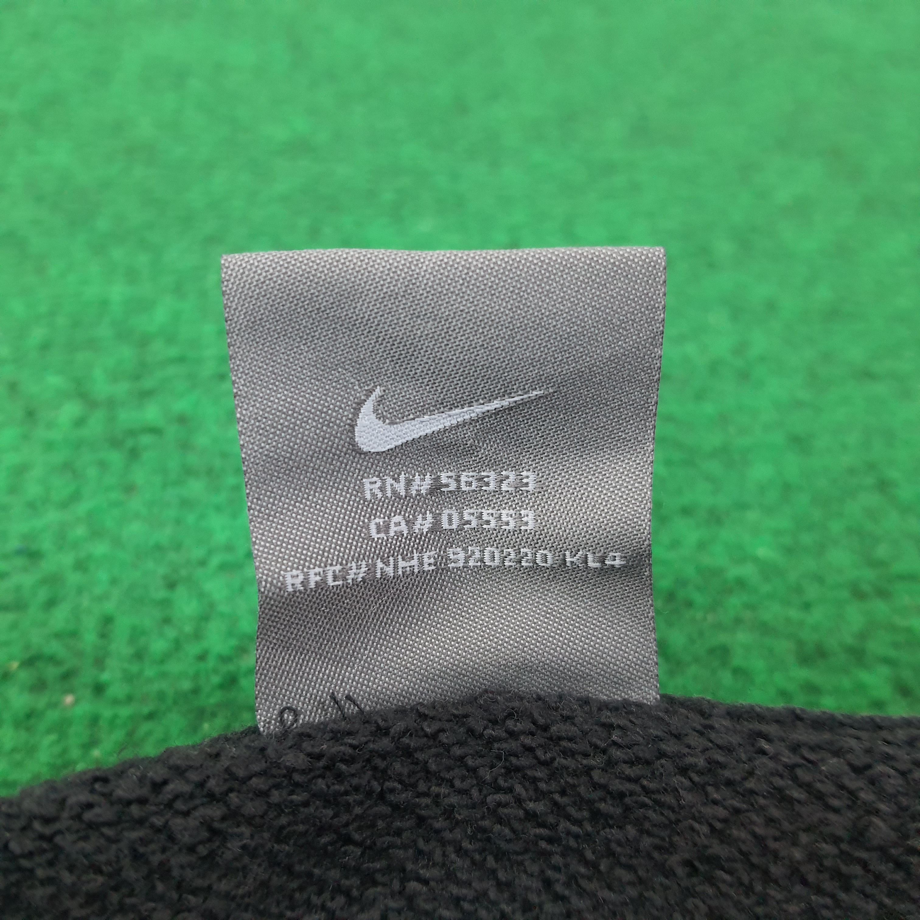 Nike Vintage Nike MMIV Sweatshirt C254N8 Size US L / EU 52-54 / 3 - 5 Thumbnail