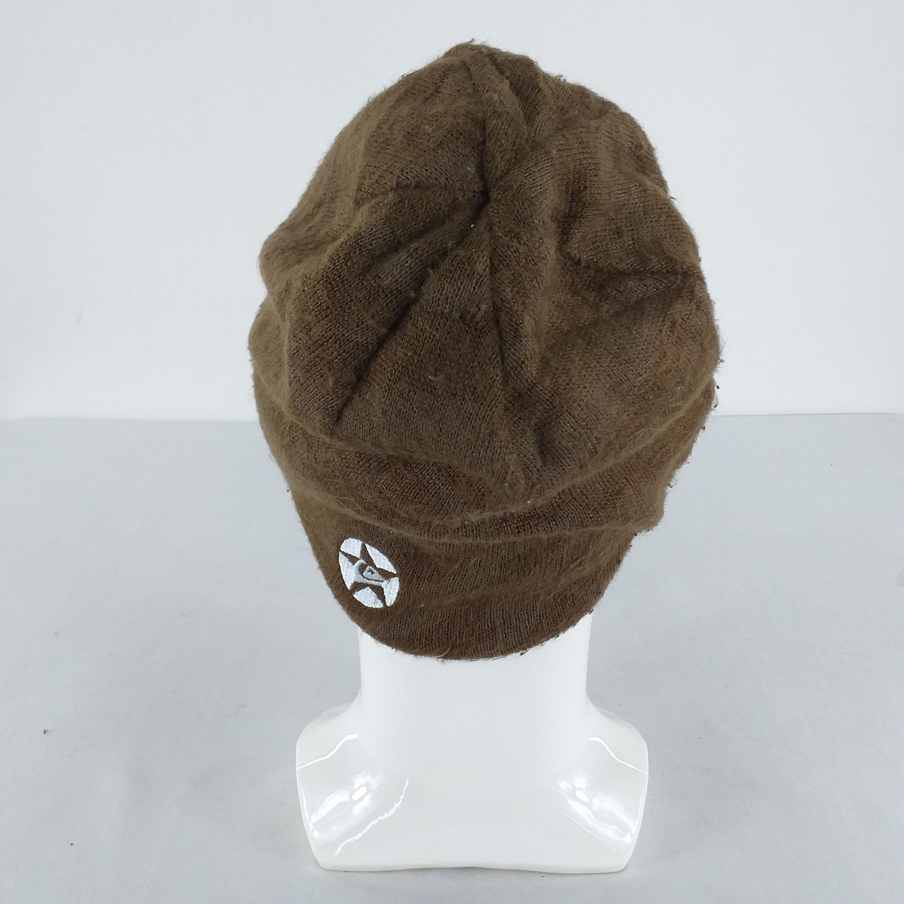 Quiksilver Star Quicksilver Embroidery Logo Snow Cap Hat Beanie -BN230 Size ONE SIZE - 2 Thumbnail
