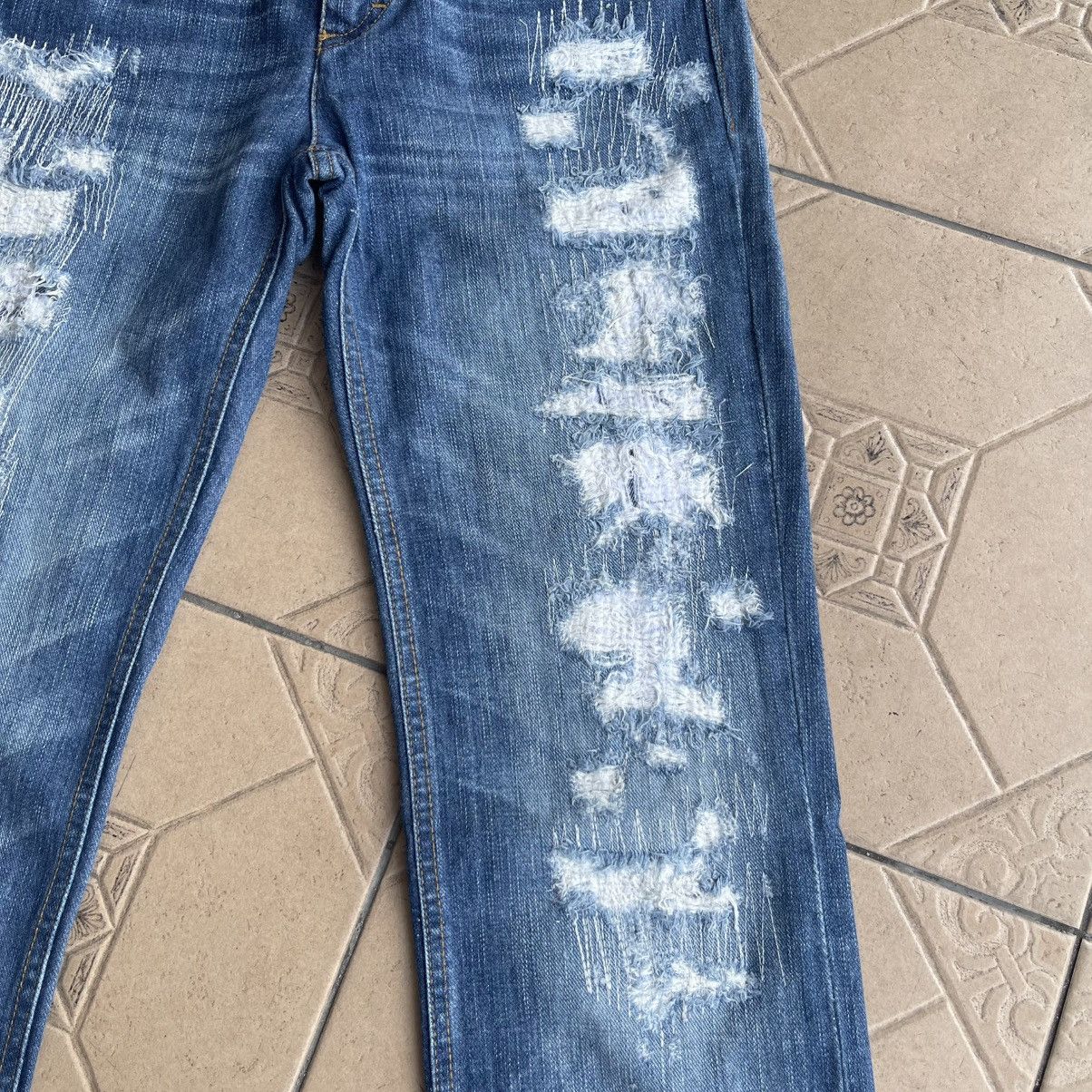 Dolce & Gabbana Dolce & Gabanna Distressed Ripped Jeans Size 28’ Size 28" / US 6 / IT 42 - 7 Thumbnail