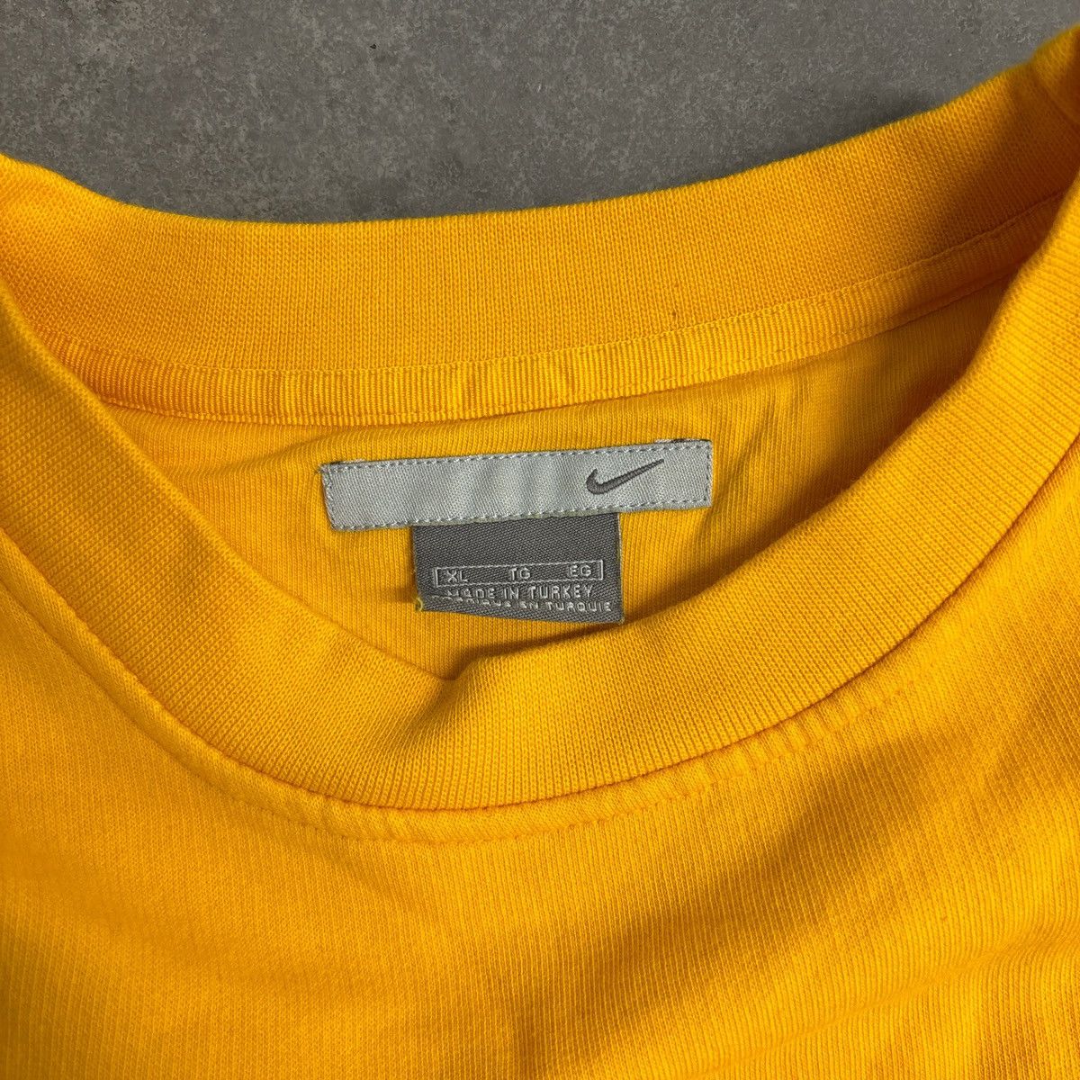 Nike × Vintage YELLOWY2K NIKE CREW Size US XL / EU 56 / 4 - 4 Thumbnail