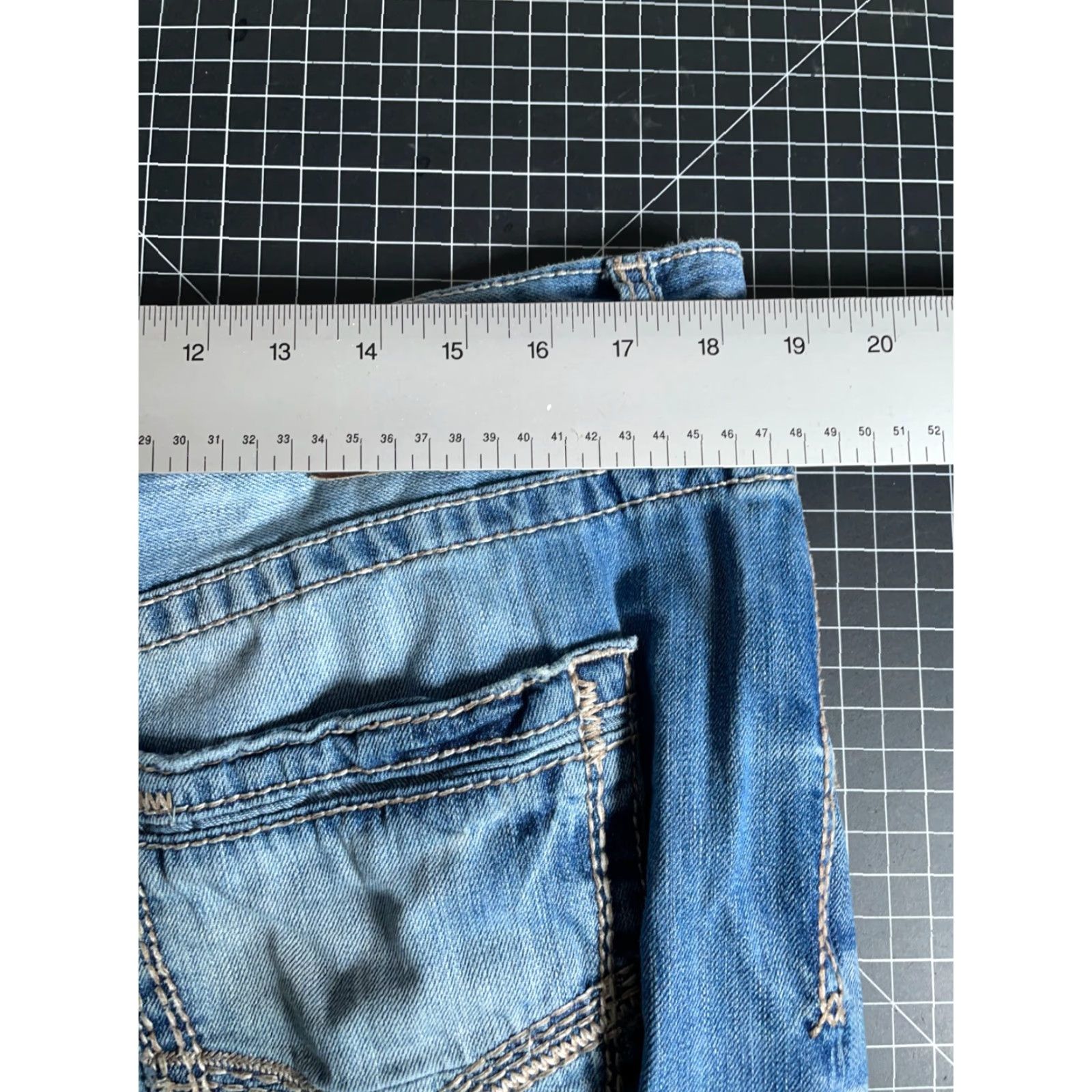 Vintage Men's BKE Seth Jeans 36R Blue Denim Straight Leg 36 x 31 Contrast Fades Y2K Size US 36 / EU 52 - 5 Thumbnail