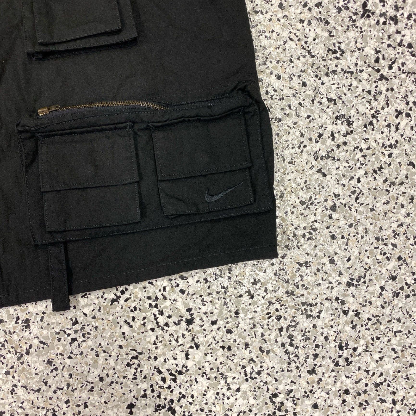 Nike Nike Life Utility Fishing Black Vest Mens Medium New Size US M / EU 48-50 / 2 - 2 Thumbnail