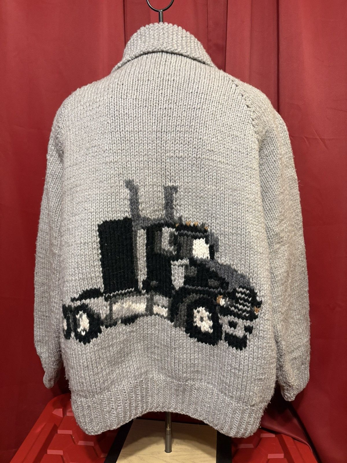 Handmade Vintage Semi Trucker Cowichan Sweater 90’s Big Rig Convoy Size US XL / EU 56 / 4 - 1 Thumbnail