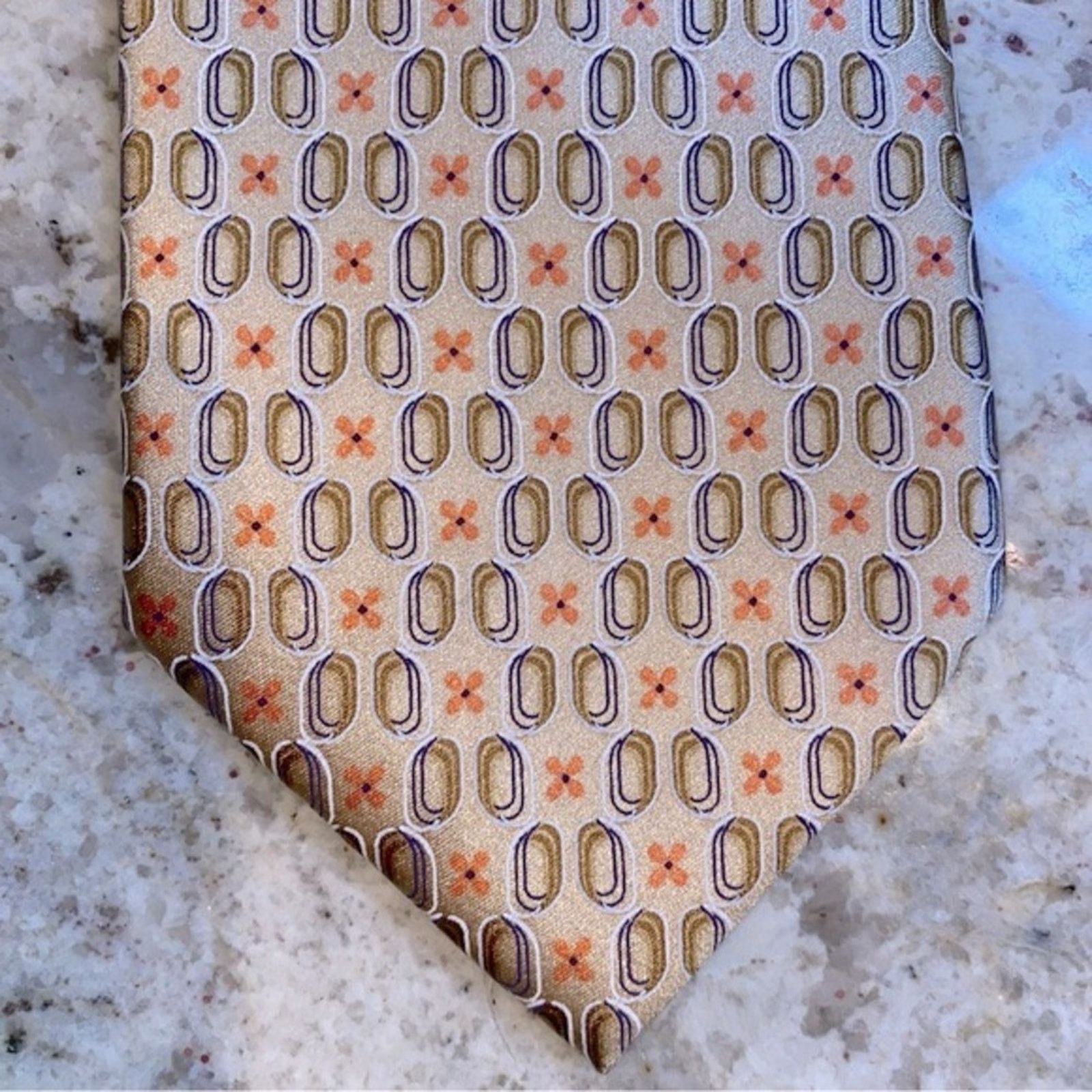 Ermenegildo Zegna $220 Ermenegildo Zegna 100% Silk Tie Italy Tan Orange Print Size ONE SIZE - 4 Thumbnail