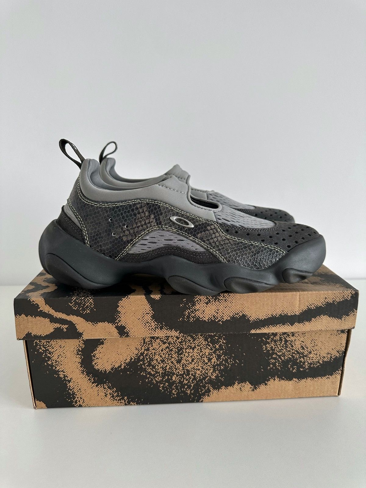 Brain Dead × Oakley Oakley Factory Team x Brain Dead Python Flesh Sandal Sneaker Size US 8 / EU 41 - 6 Thumbnail
