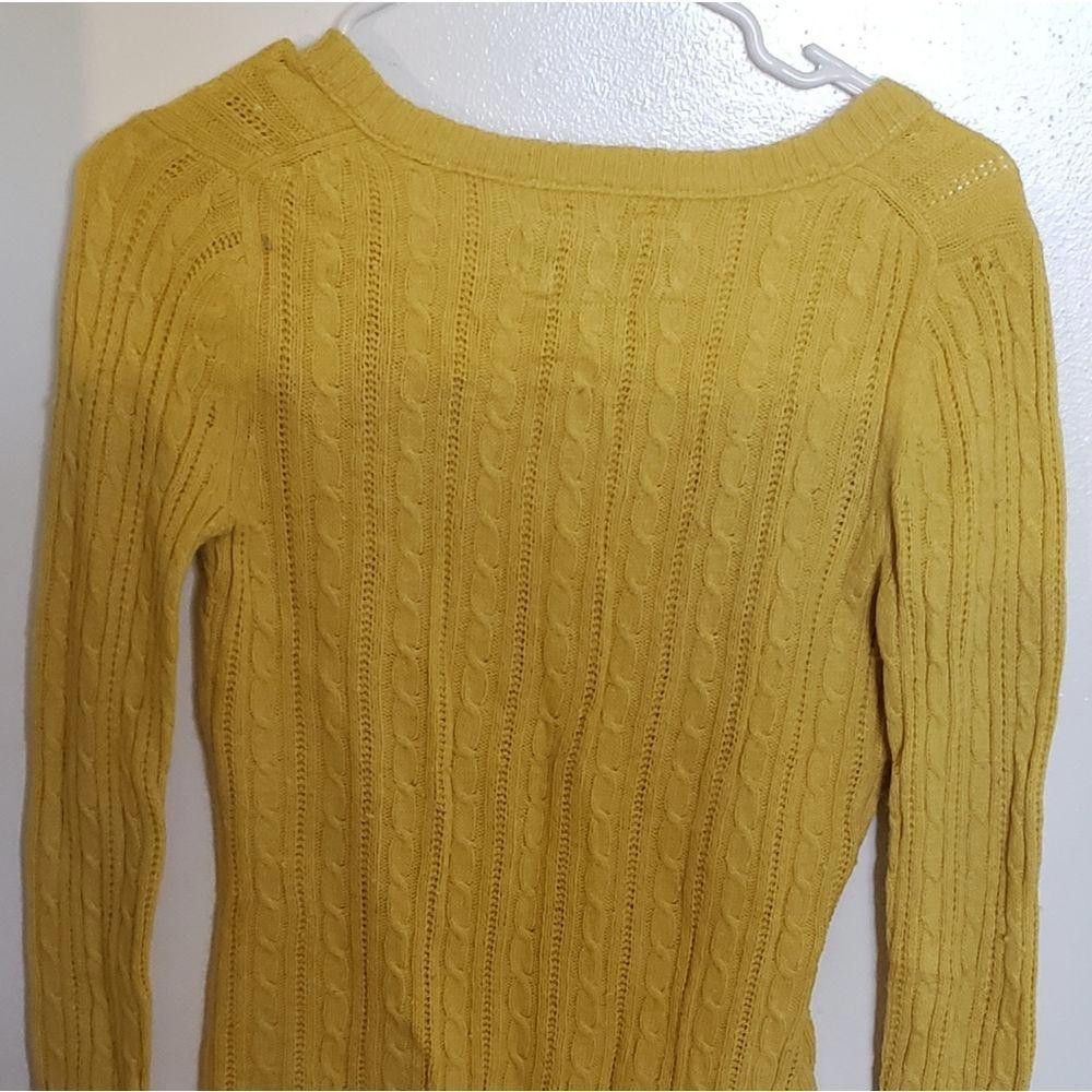 Designer CT1047a AEO Ladies V-neck Long Sleeve Yellow Sweater Size S / US 4 / IT 40 - 2 Thumbnail